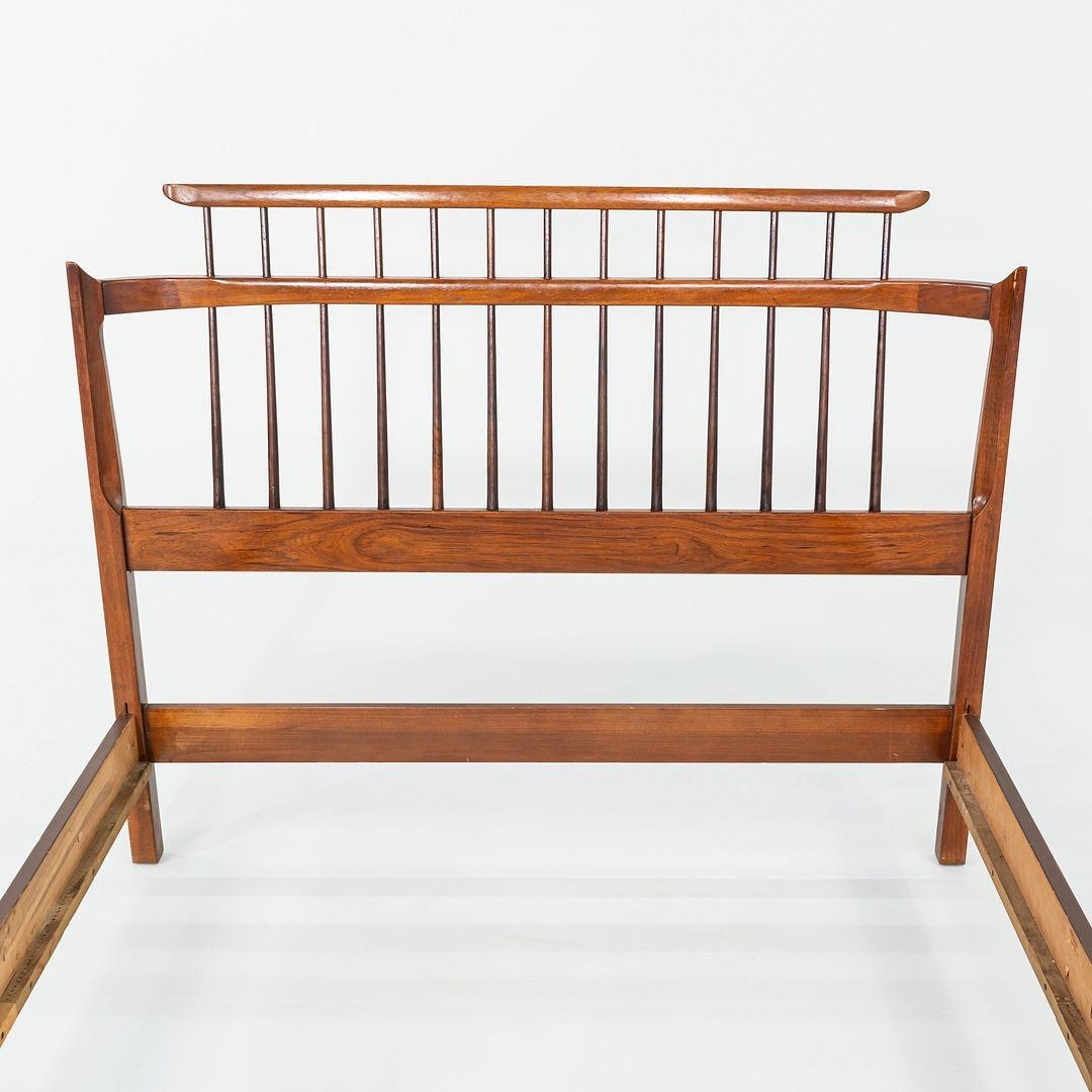1959 Thomasville American Black Walnut Modern Full Size Headboard / Bed Frame For Sale 3