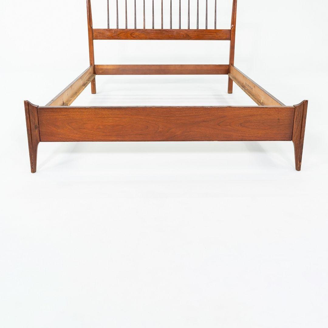 1959 Thomasville American Black Walnut Modern Full Size Headboard / Bed Frame For Sale 4