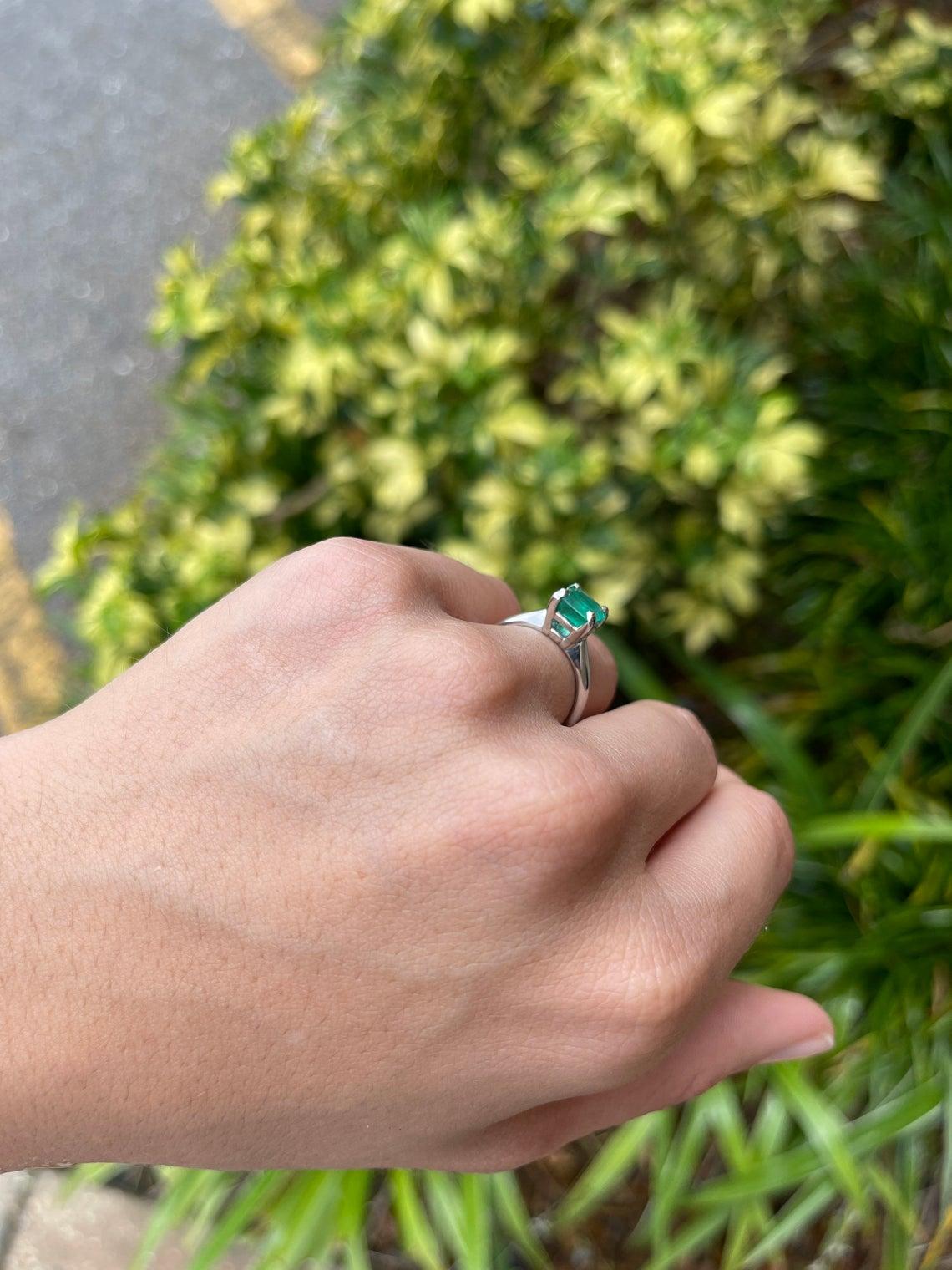 De las mujeres 1,95cts Platino Anillo Solitario Corte Esmeralda Colombiana Natural en venta
