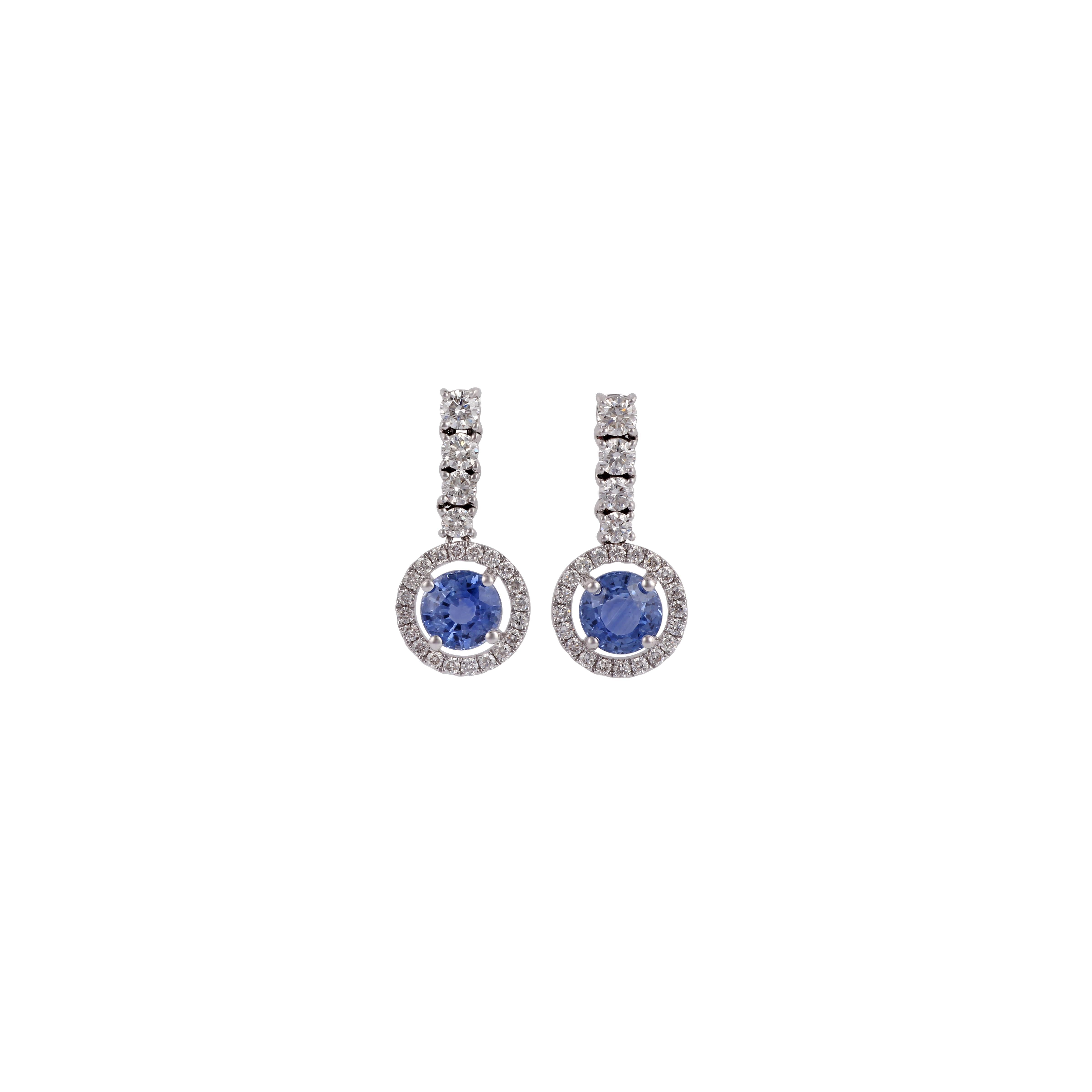 Round Cut 1.96  Carat Blue Sapphire & Diamond Earrings Studs in 18k White Gold . For Sale