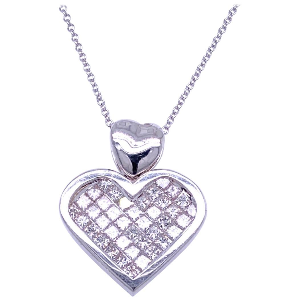 Collana con ciondolo a forma di cuore in oro 18 carati con diamante da 1,96 carati