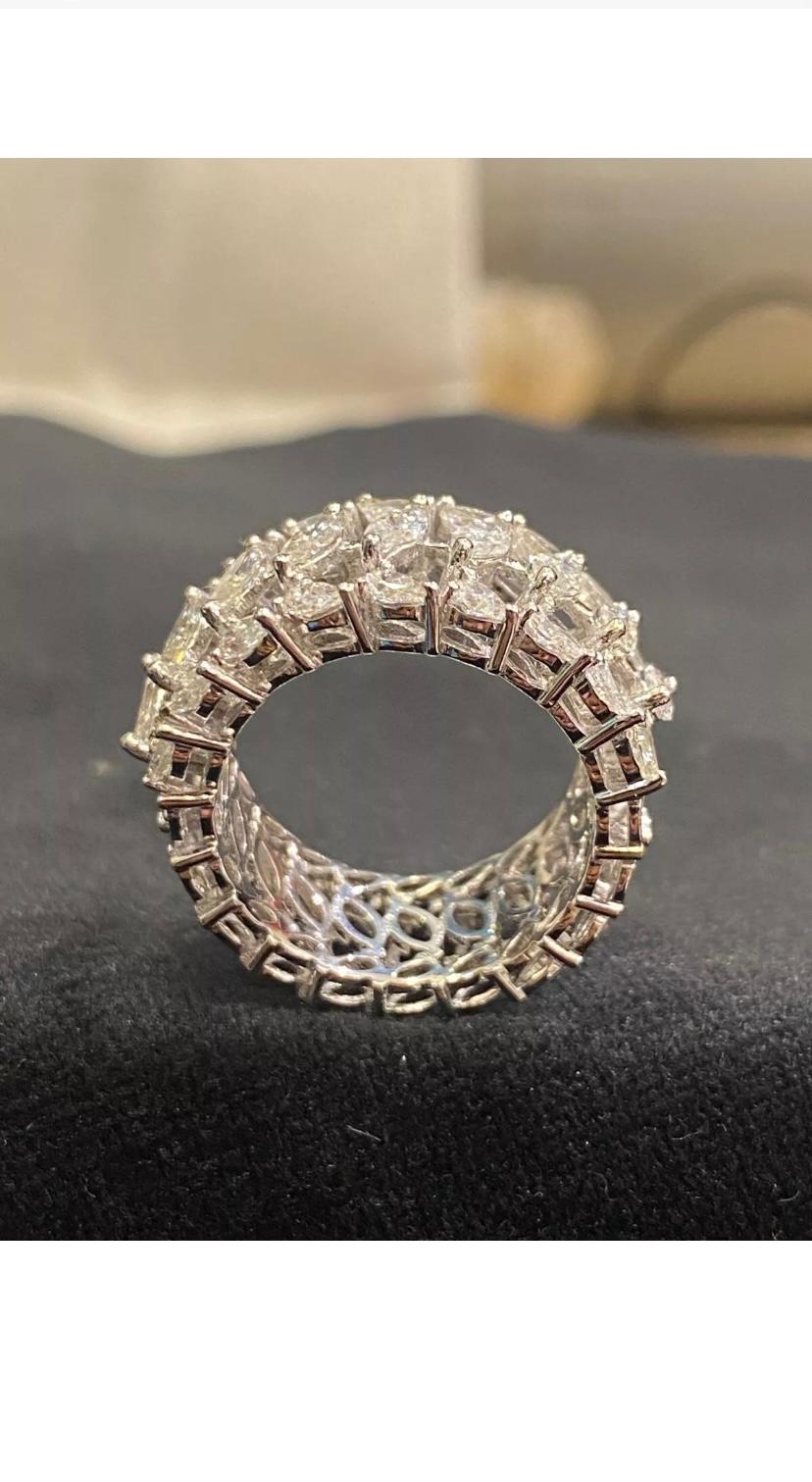1,96 quilates  Anillo de oro con diamantes naturales en forma de pera/marquesa en venta 1