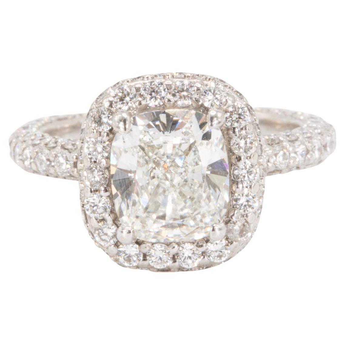1.96 Ct Cushion Brilliante Diamond GIA Certified in 14k White Gold Diamond Ring (Bague à diamant en or blanc 14k)