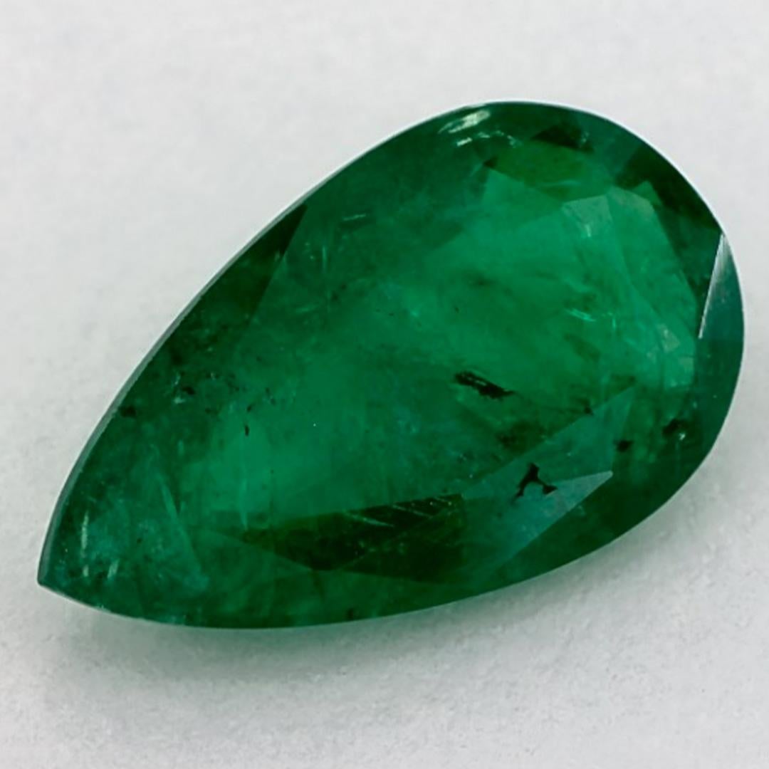 Taille poire 1.96 Ct Emerald Pear Loose Gemstone (pierre précieuse en vrac) en vente