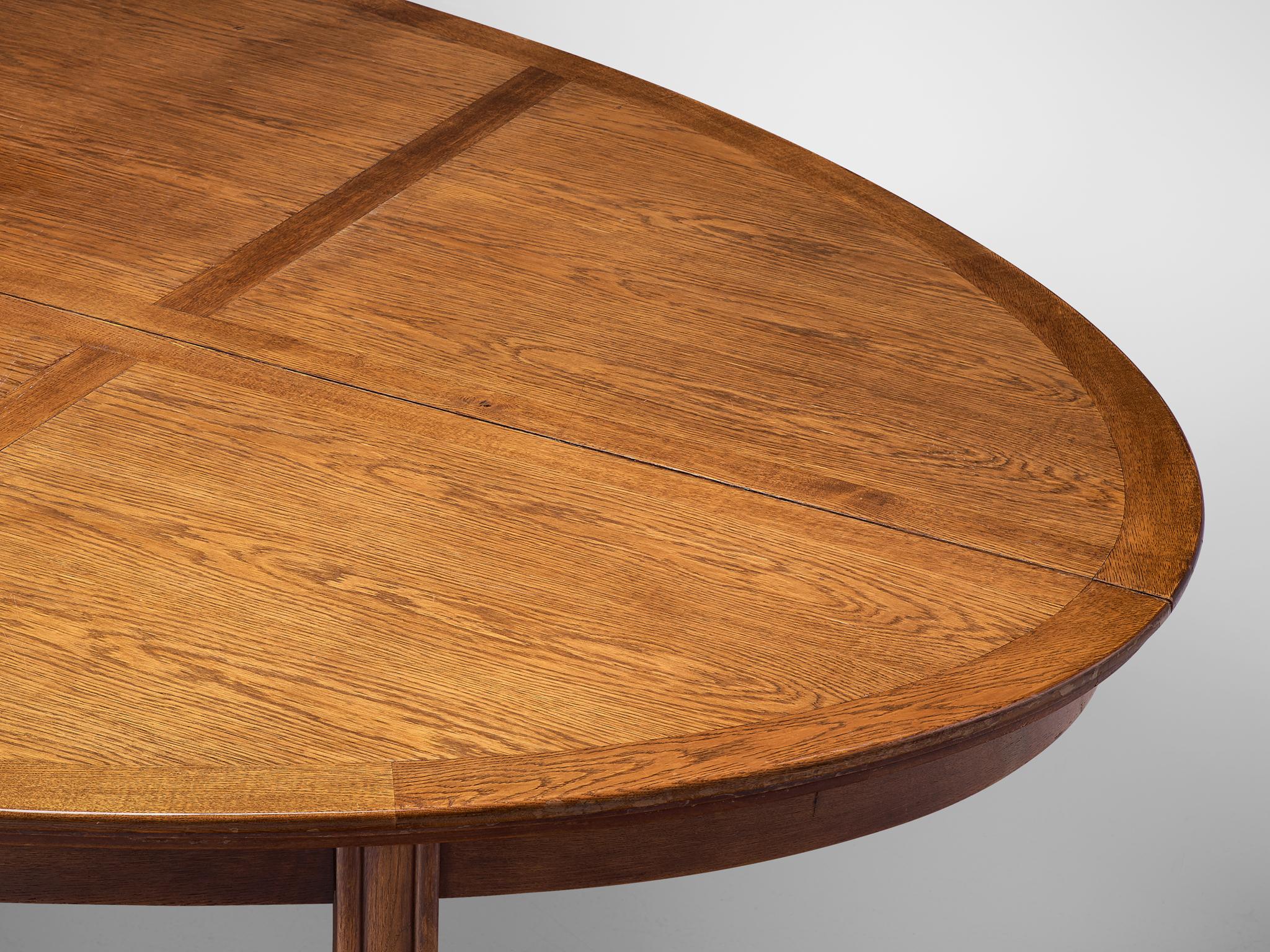 oval shape table
