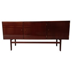 1960 - 1970er Ole Wanscher Vollständig restauriertes und neu lackiertes Rungstedlund-Sideboard