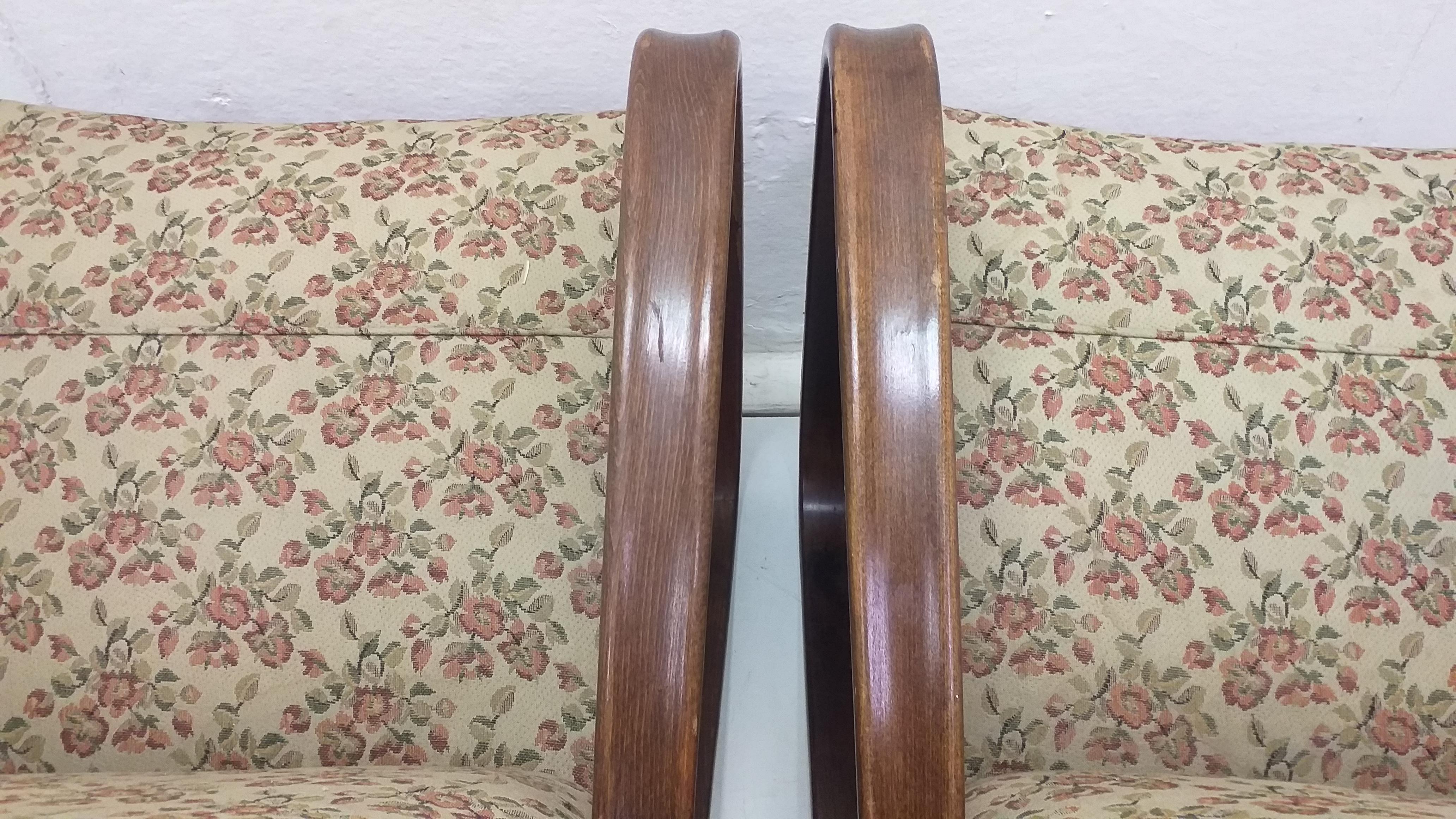2x fauteuils Halabala de 1960, H 269 et table à araignée, Tchécoslovaquie en vente 6