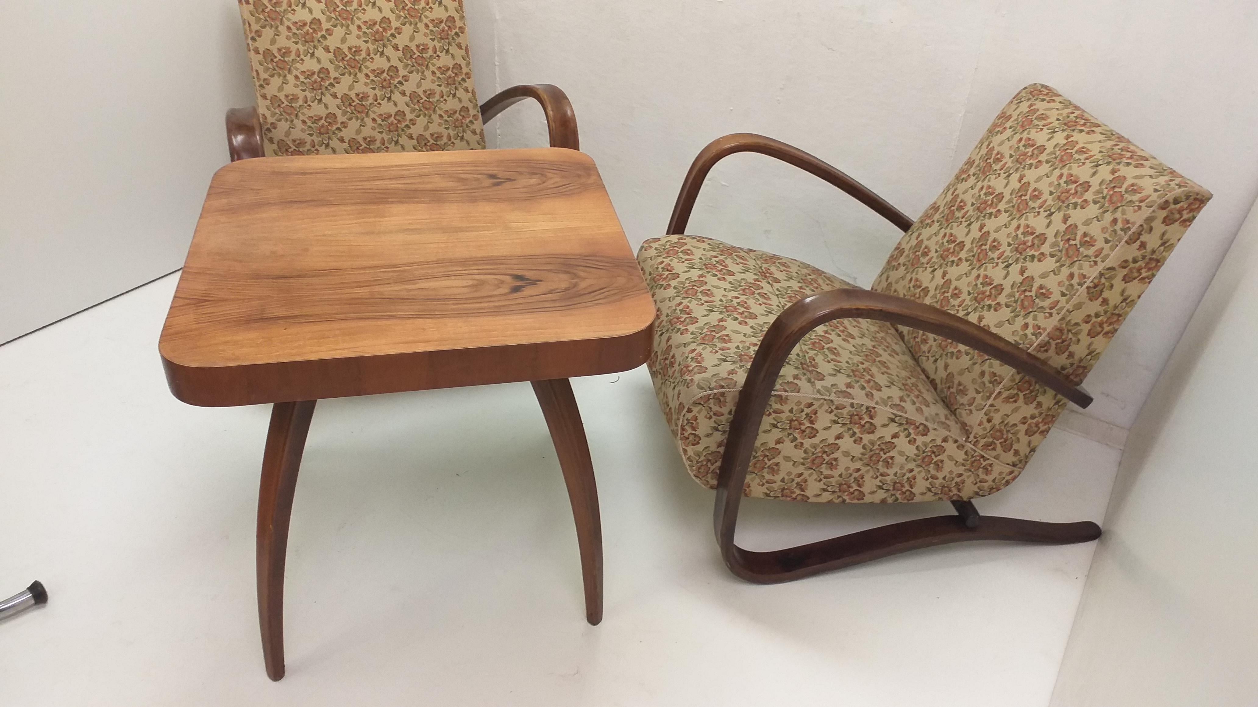 2x fauteuils Halabala de 1960, H 269 et table à araignée, Tchécoslovaquie en vente 8