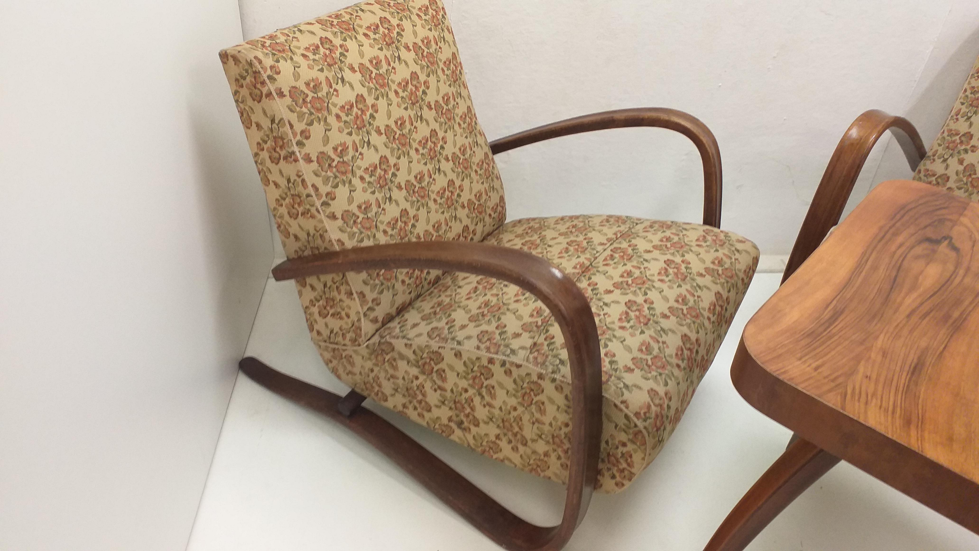 2x fauteuils Halabala de 1960, H 269 et table à araignée, Tchécoslovaquie en vente 9