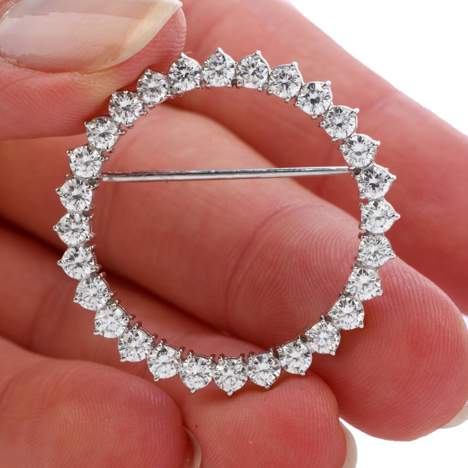 1960 3.00 Carats Diamond Wreath Platinum Round Brooch Pin In Excellent Condition In Miami, FL