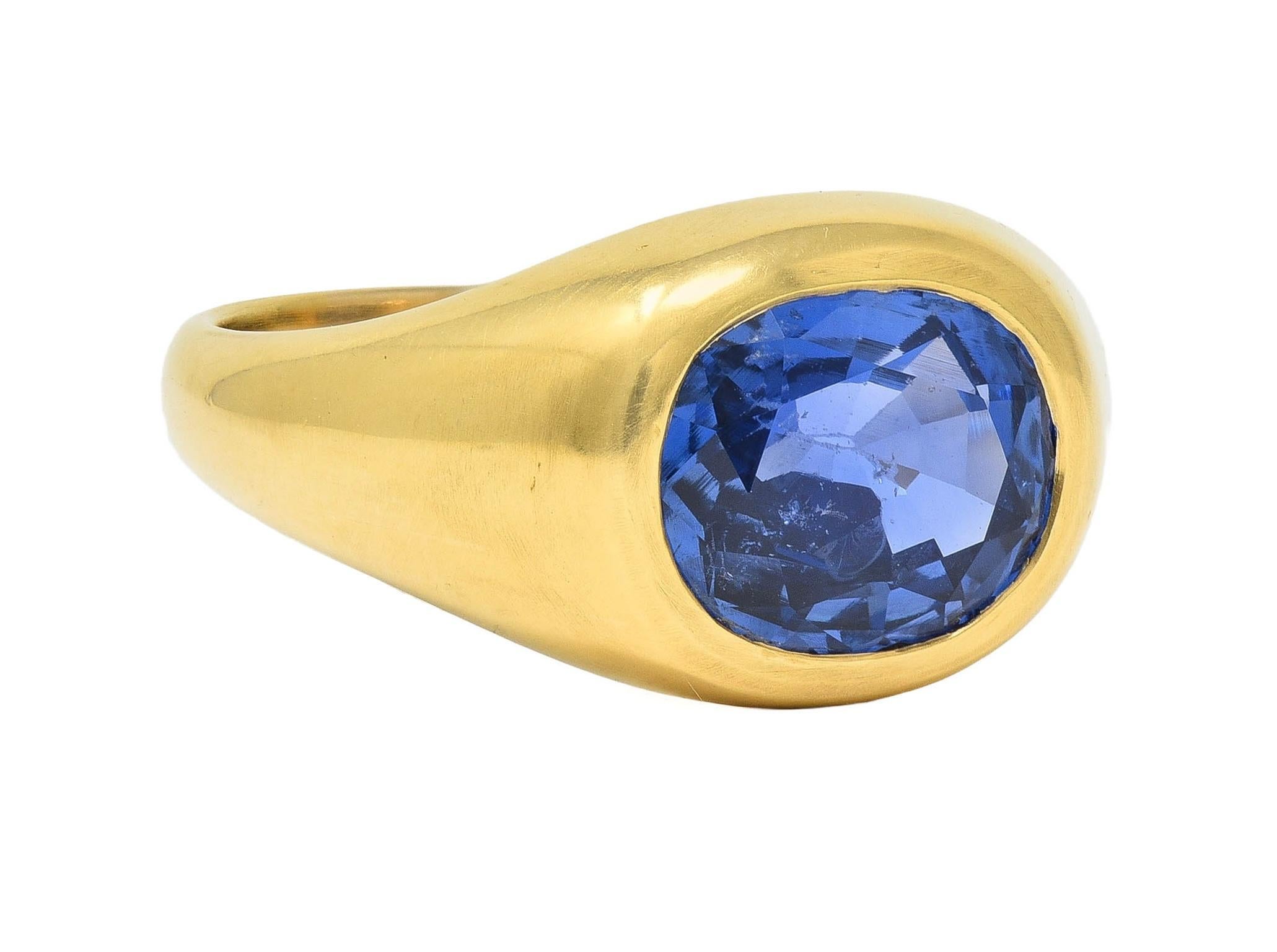 Taille ronde 1960 4.34 CTW No Heat Ceylon Sapphire 18K Yellow Gold Vintage Signet Ring GIA