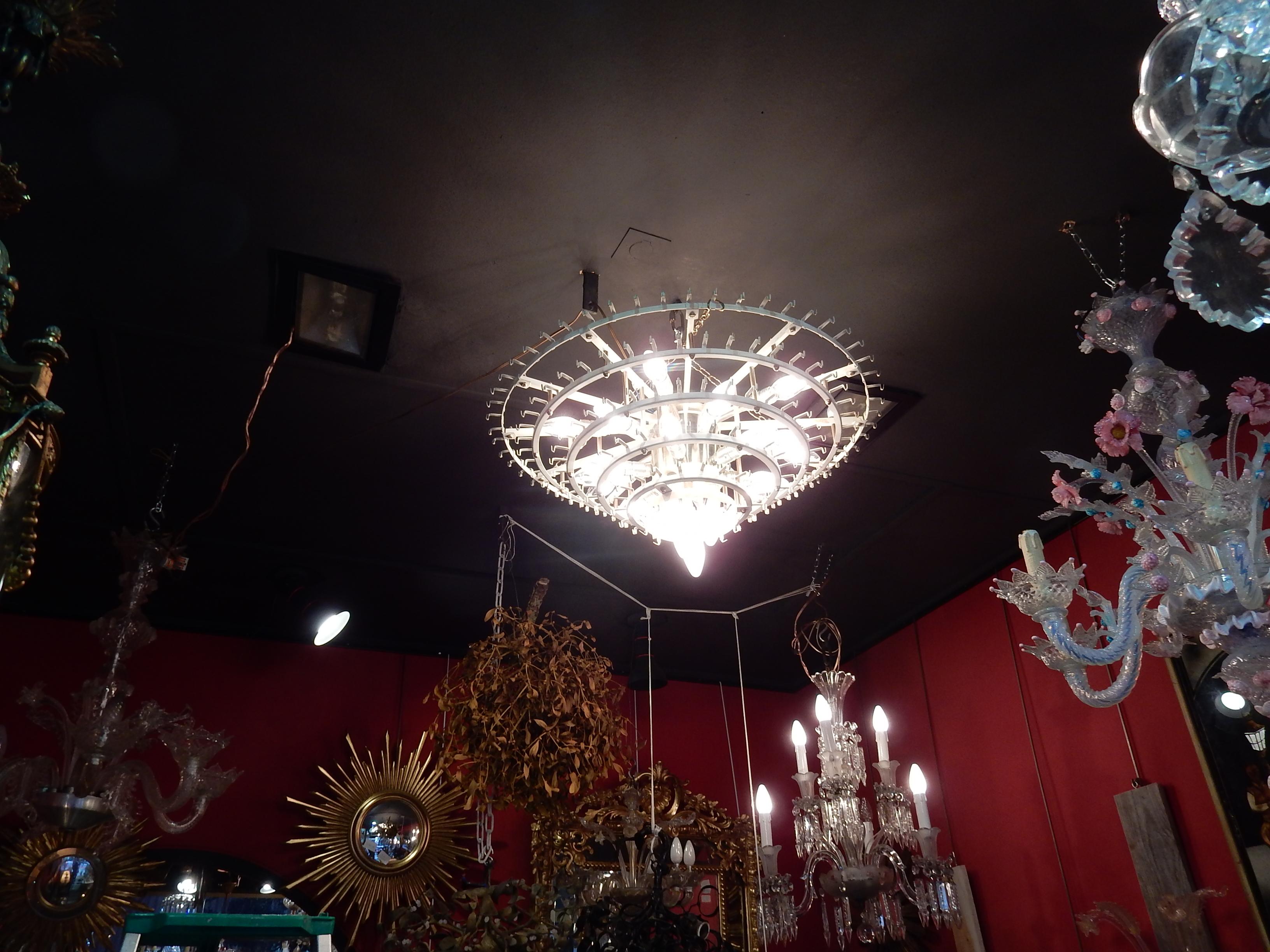 Forged 1960-1970 Pair of Venini Murano Doria Lechten Chandeliers 6 Levels 194 Crystal For Sale