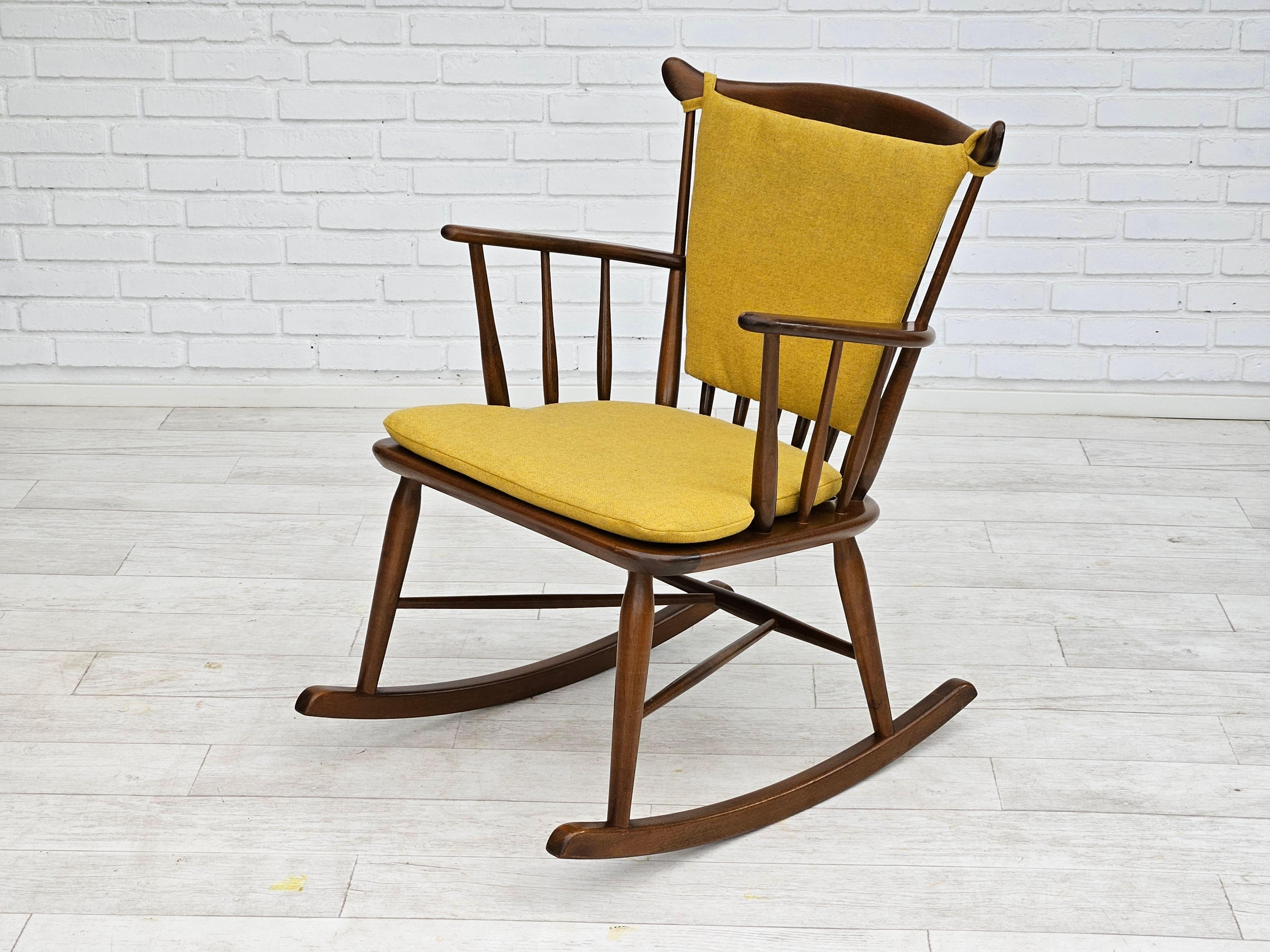 1960-70s, Danish design by Farstrup Stolefabrik, reupholstered rocking chair. For Sale 5