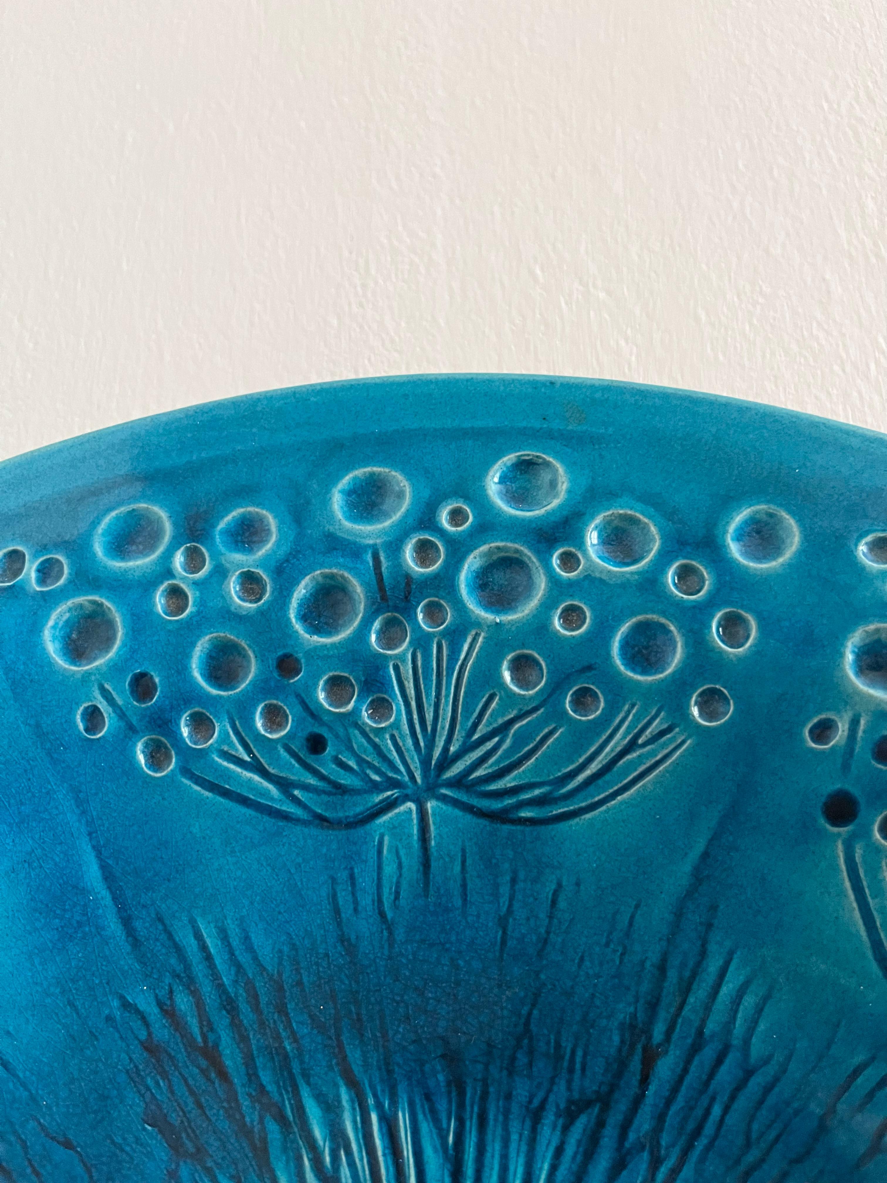 1960/70s Danish large ceramic dish by Kähler In Good Condition For Sale In Frederiksberg C, DK