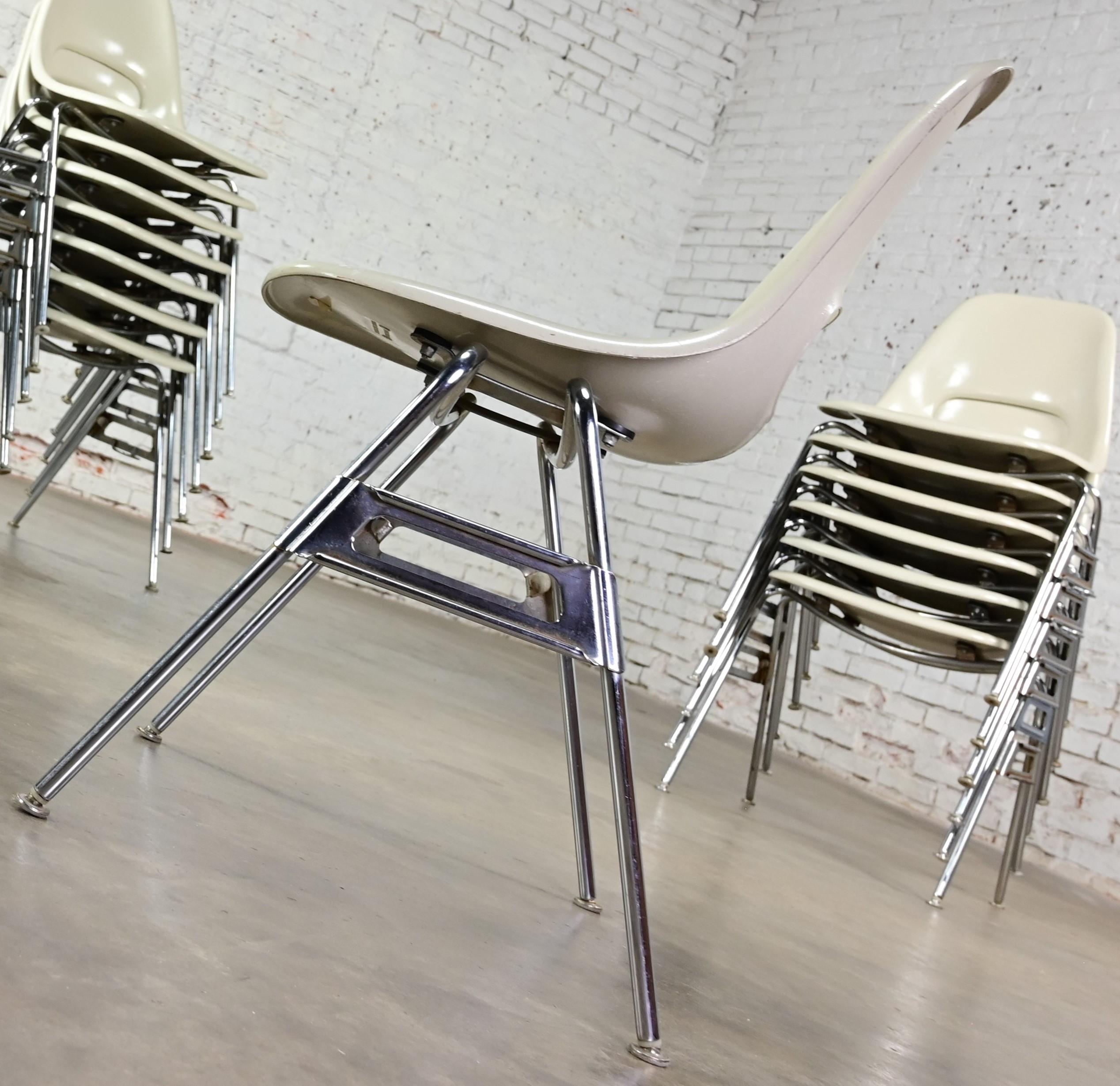 1960-70’s MCM Krueger International White Fiberglass & Chrome Stacking Chairs 10 13