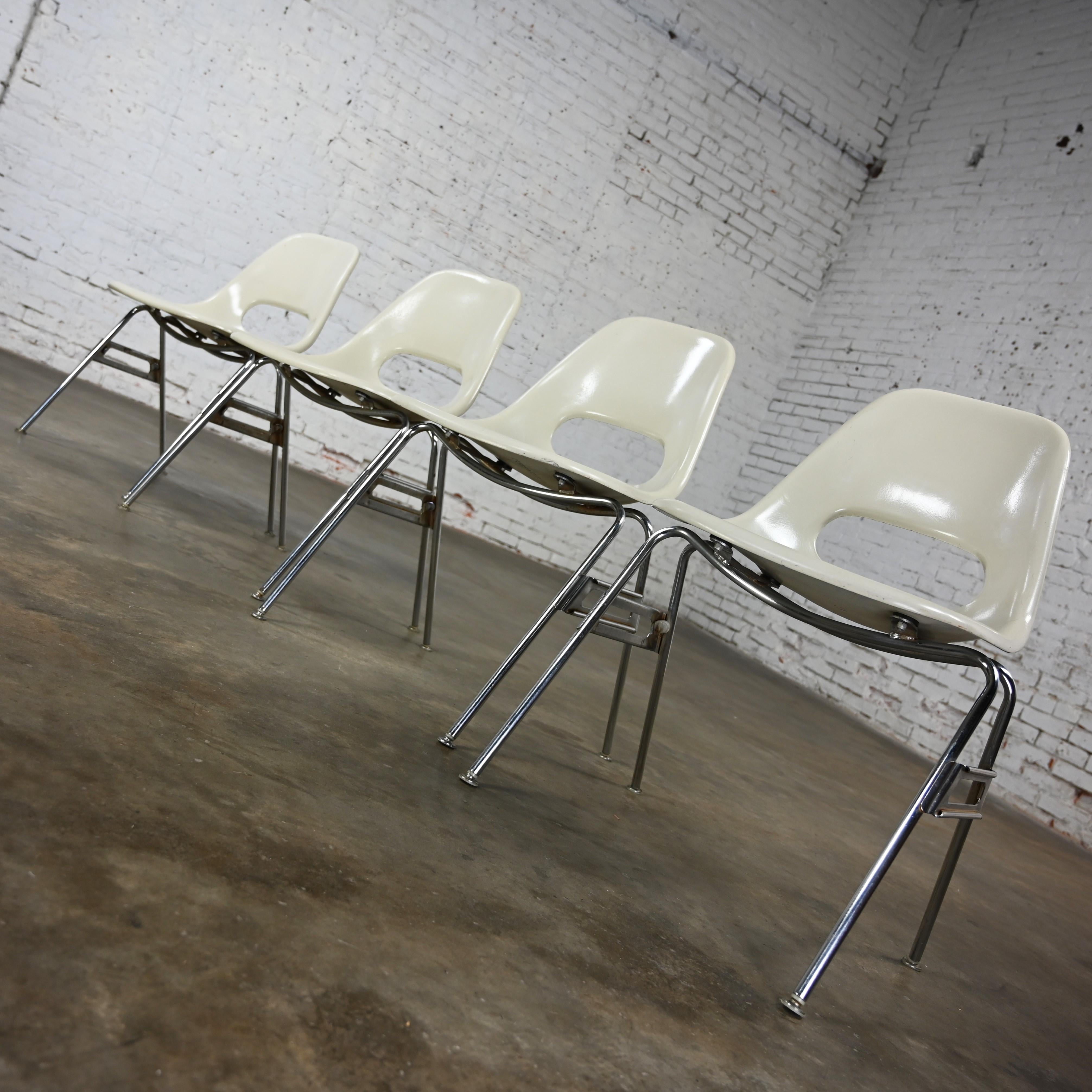 American 1960-70’s MCM Krueger International White Fiberglass & Chrome Stacking Chairs 4 For Sale