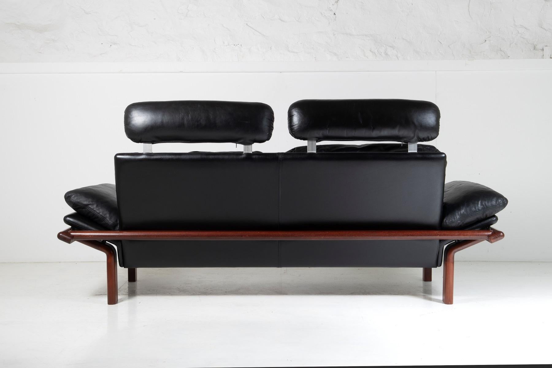 1960-70s Mid-Century Modern Danish Black Leather and Teak Sofa by Komfort For Sale 1