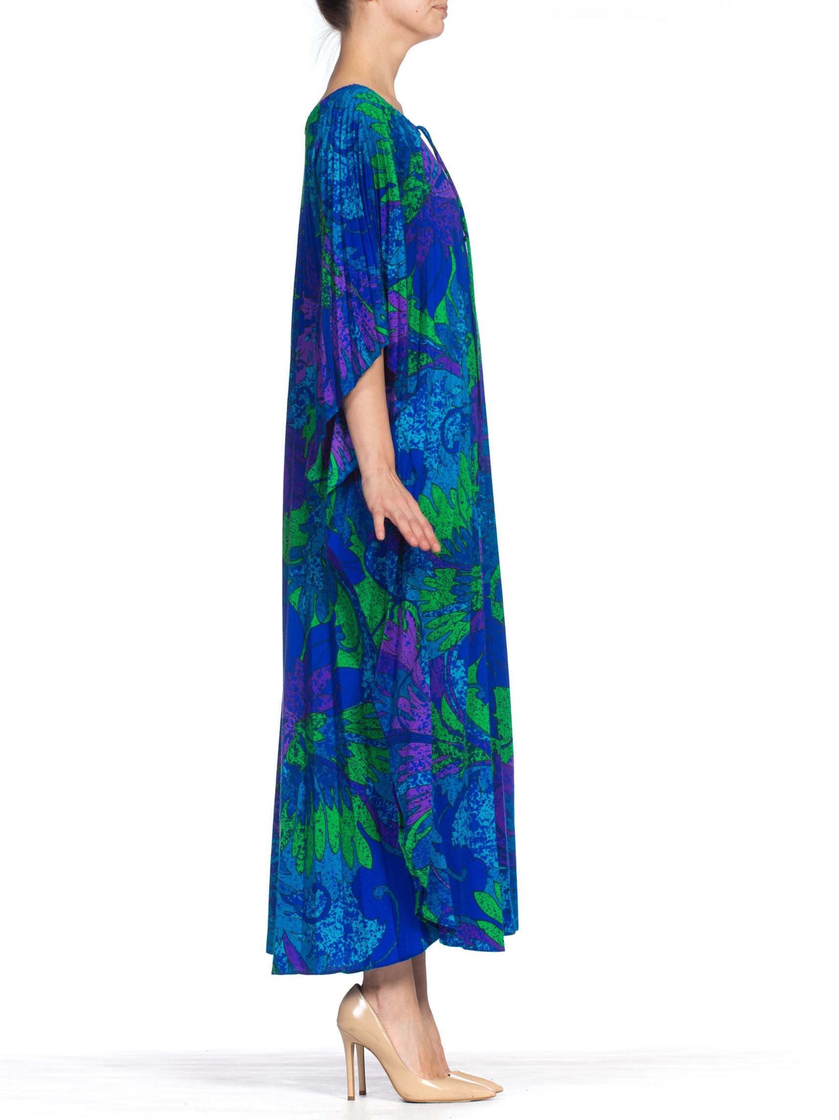 1960/70's Pleated Cotton Barkcloth Tropical Print Kaftan
