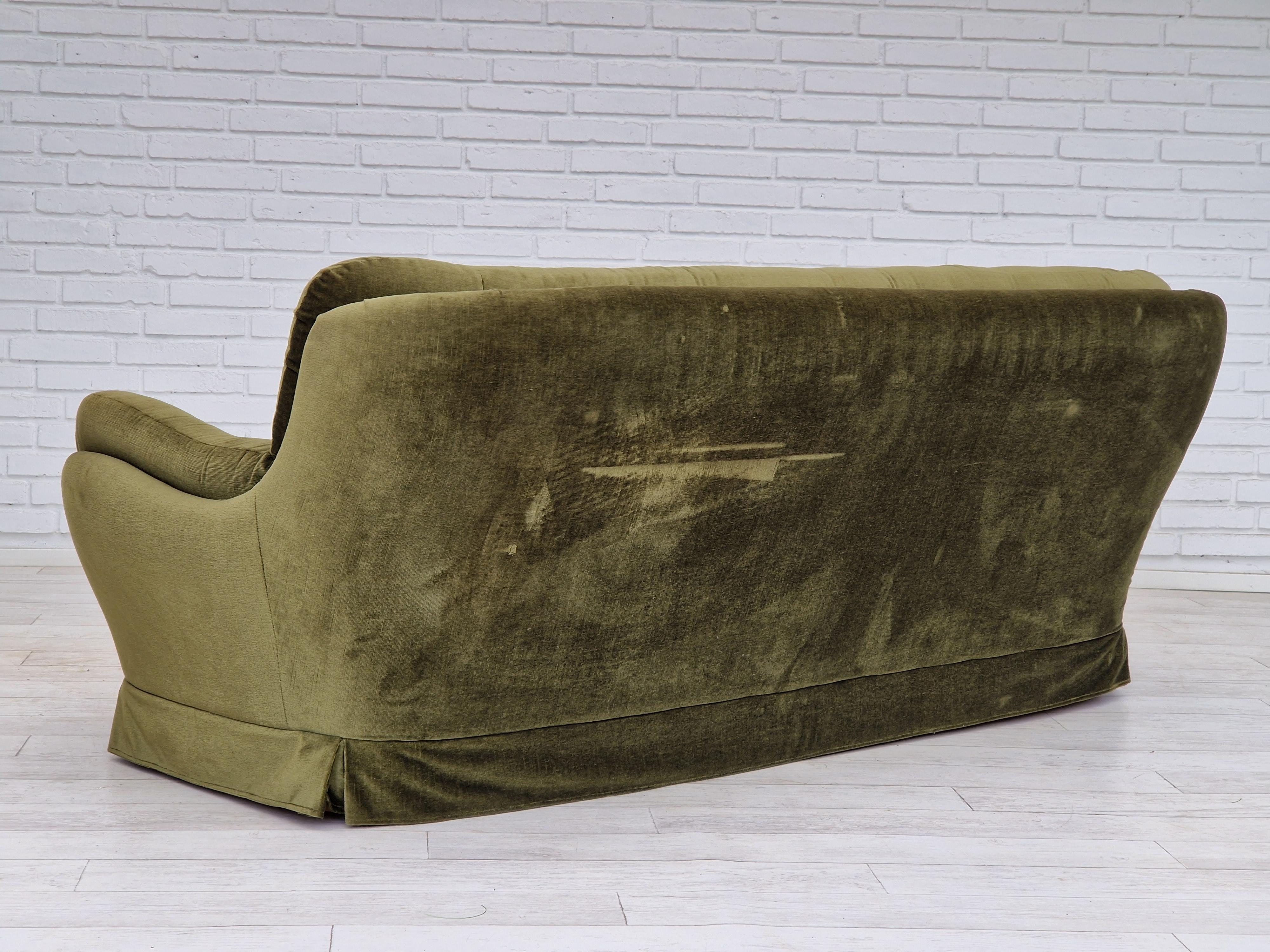1960-70s, Swedish design by Swedfurn, Slätta Möbler, 3 seater sofa, velour. 2