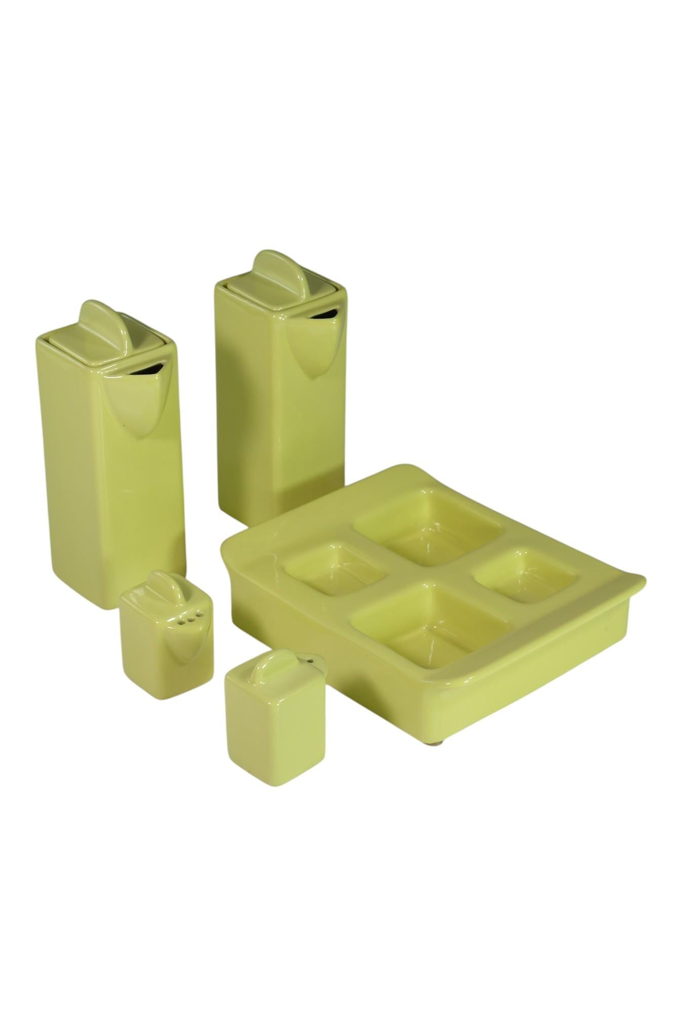 1960 Angelo Mangiarotti Brambilla Yellow Ceramic Set of Oil en vente 2