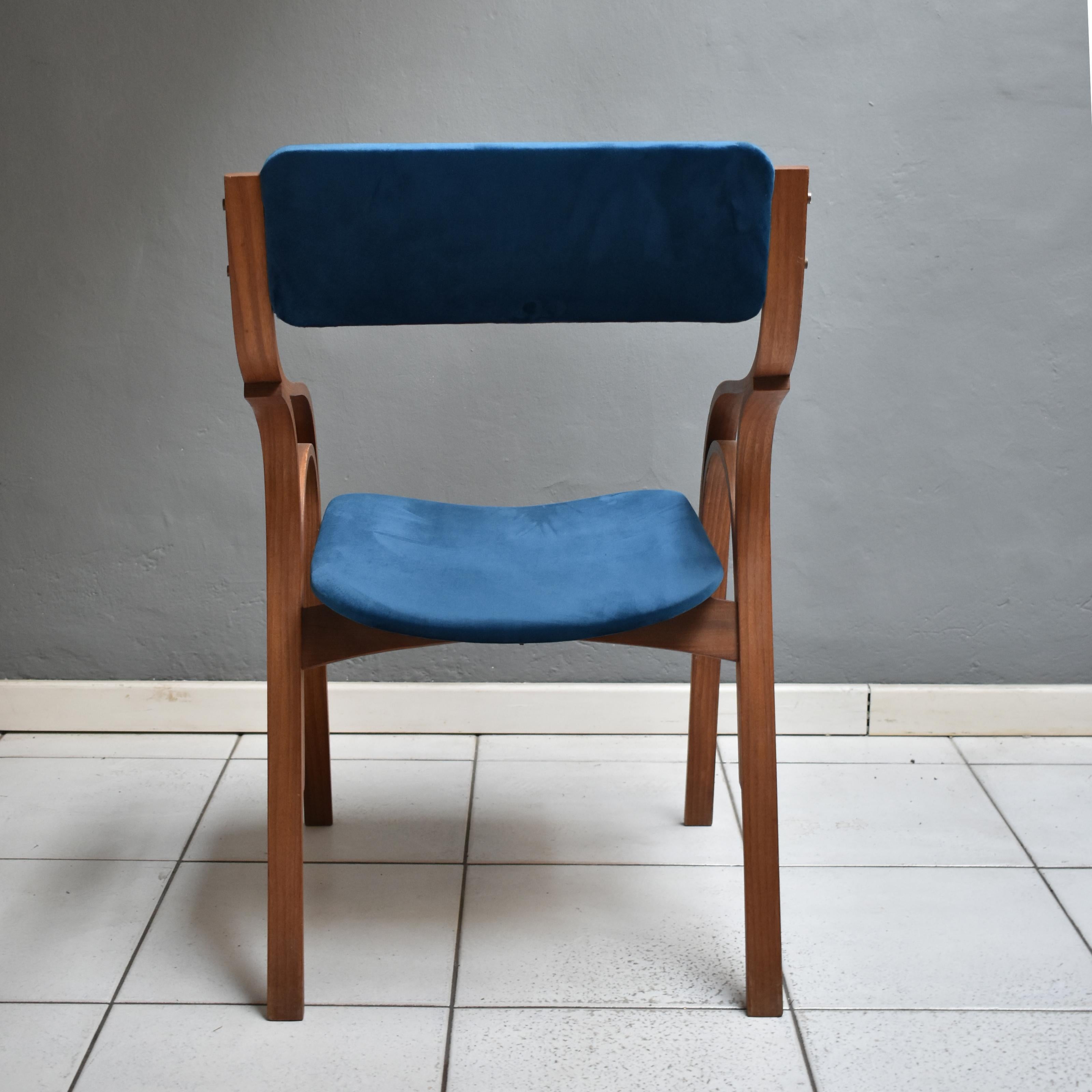 Sessel entworfen von Giotto Stoppino Lodovico Meneghetti Vittorio Gregotti, 1960 (Samt) im Angebot