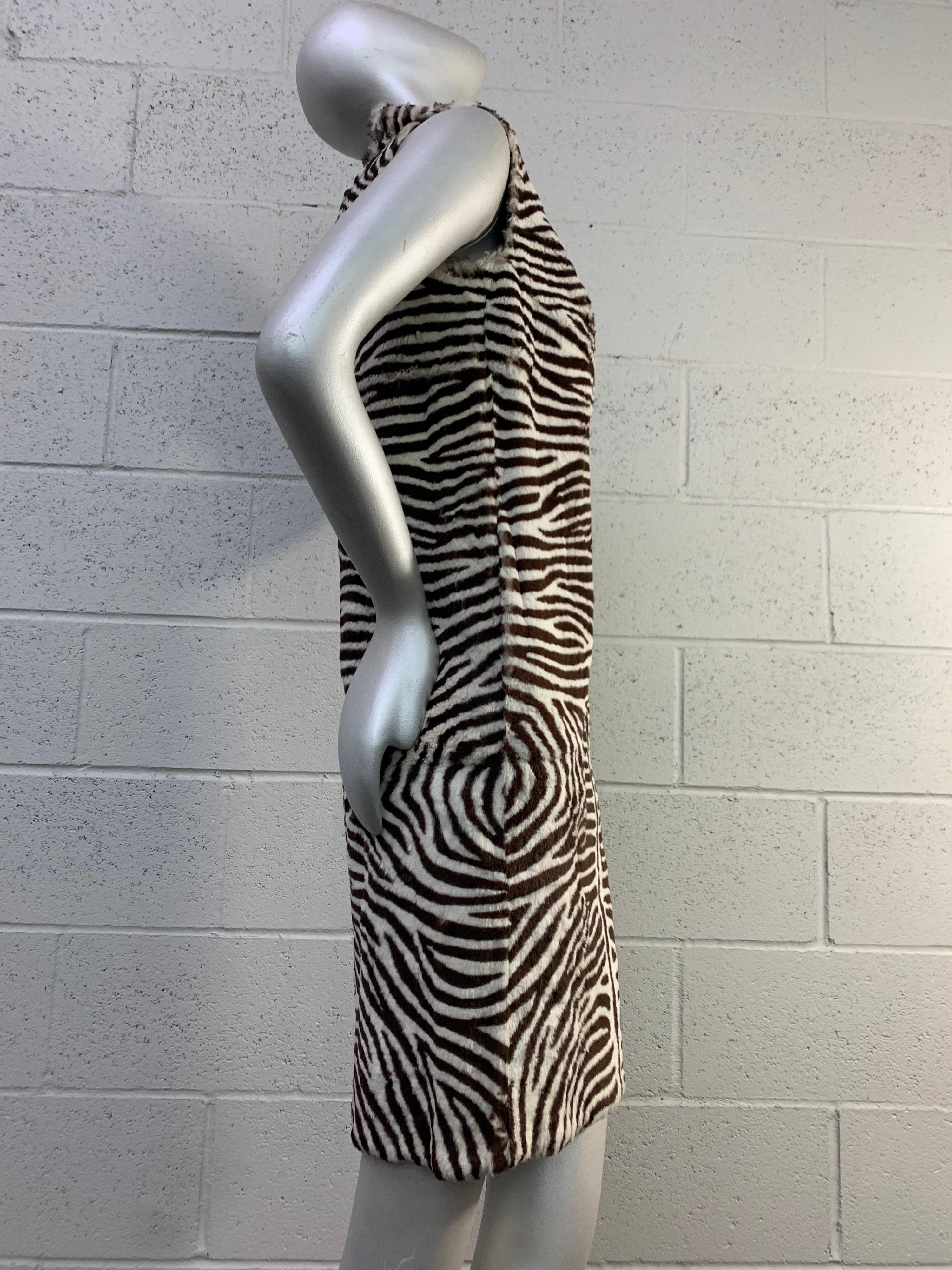 1960 Arthur Stevens Zebra Stenciled Lapin Mod Dress and Jacket Ensemble For Sale 3