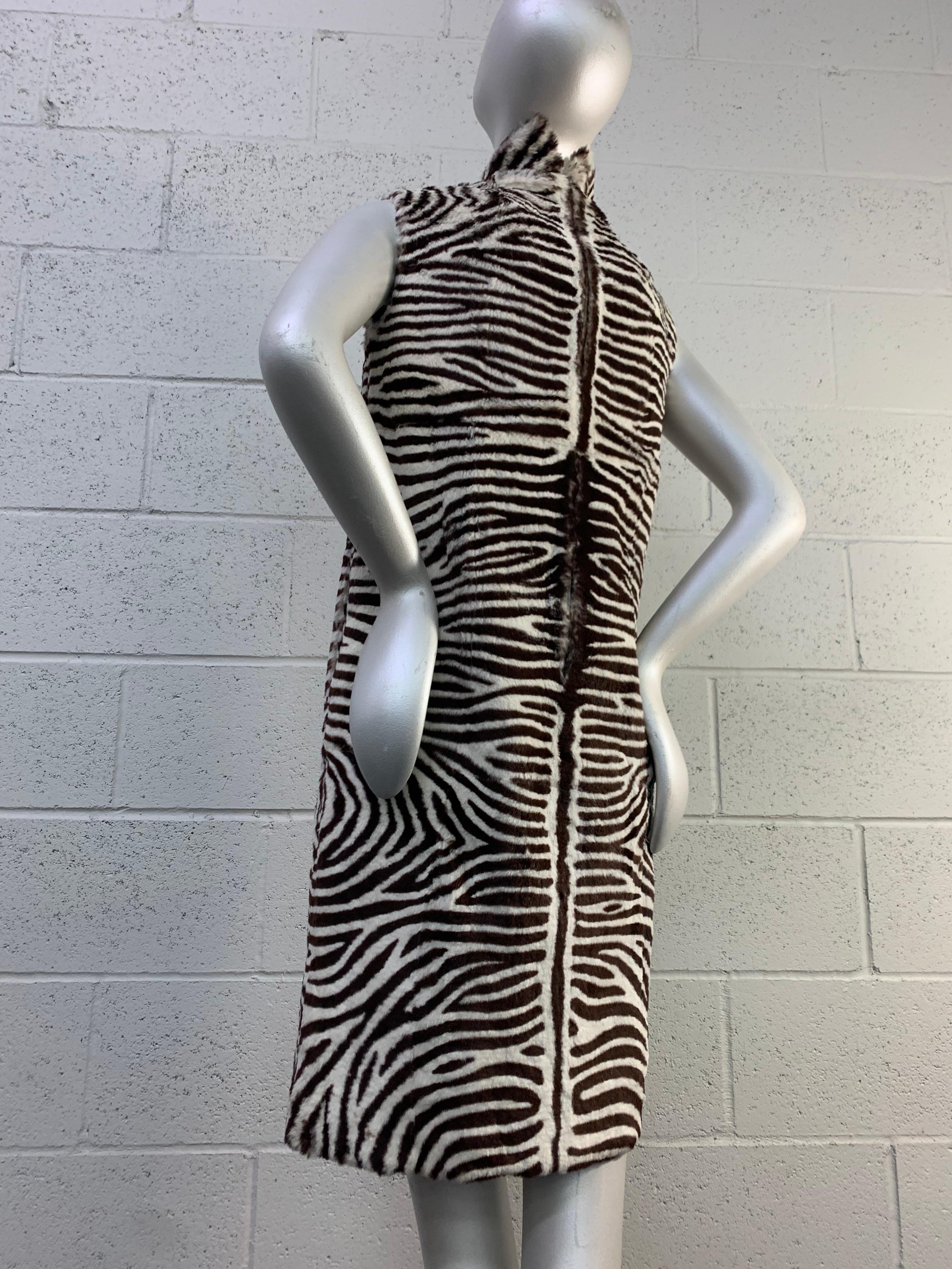1960 Arthur Stevens Zebra Stenciled Lapin Mod Dress and Jacket Ensemble For Sale 4