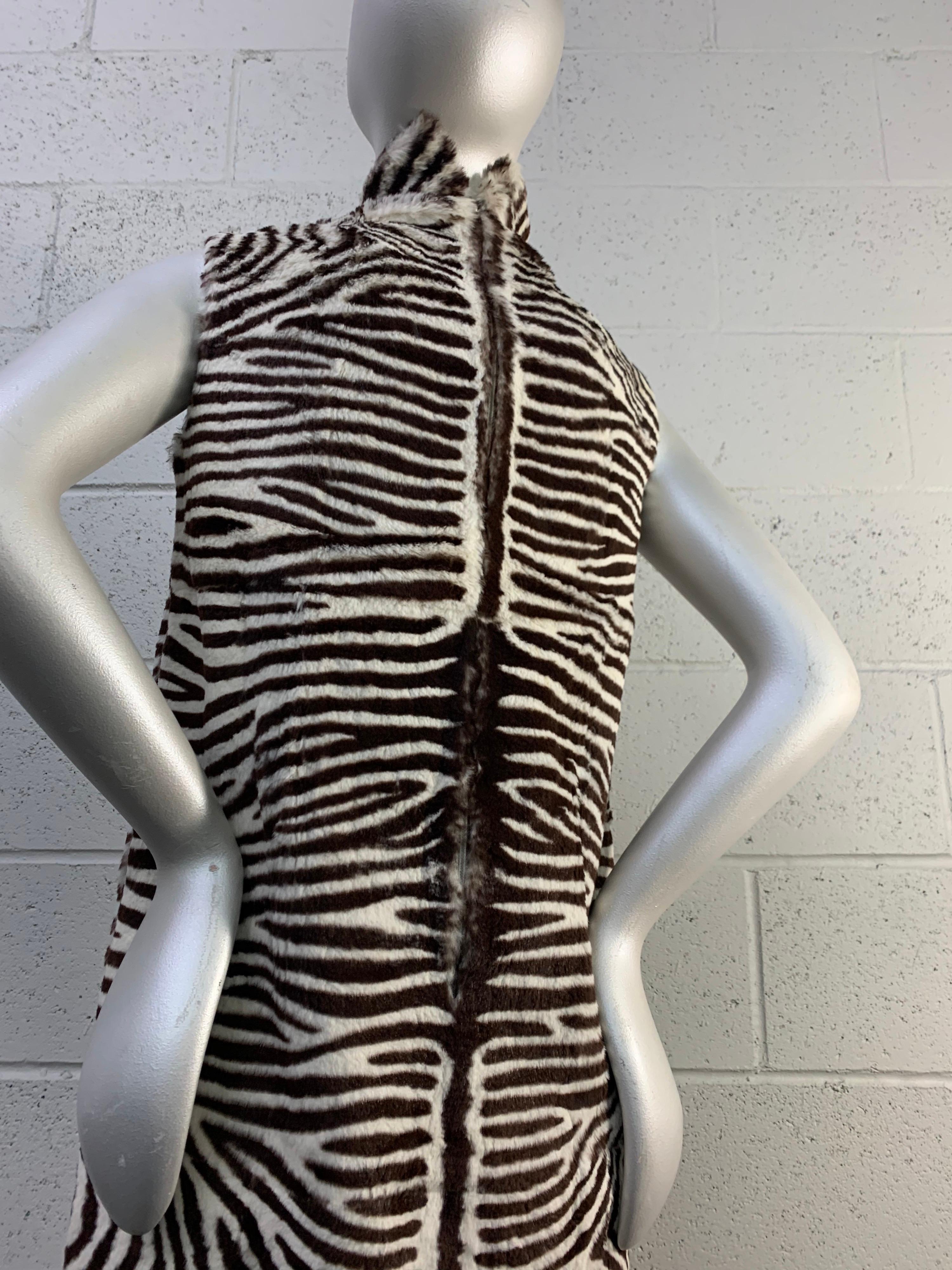 1960 Arthur Stevens Zebra Stenciled Lapin Mod Dress and Jacket Ensemble For Sale 5
