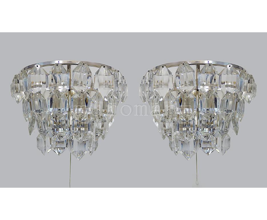 Mid-Century Modern Pair of 1960 Austria Bakalowits Wall Sconces Facetted Crystals and Silver Plated For Sale