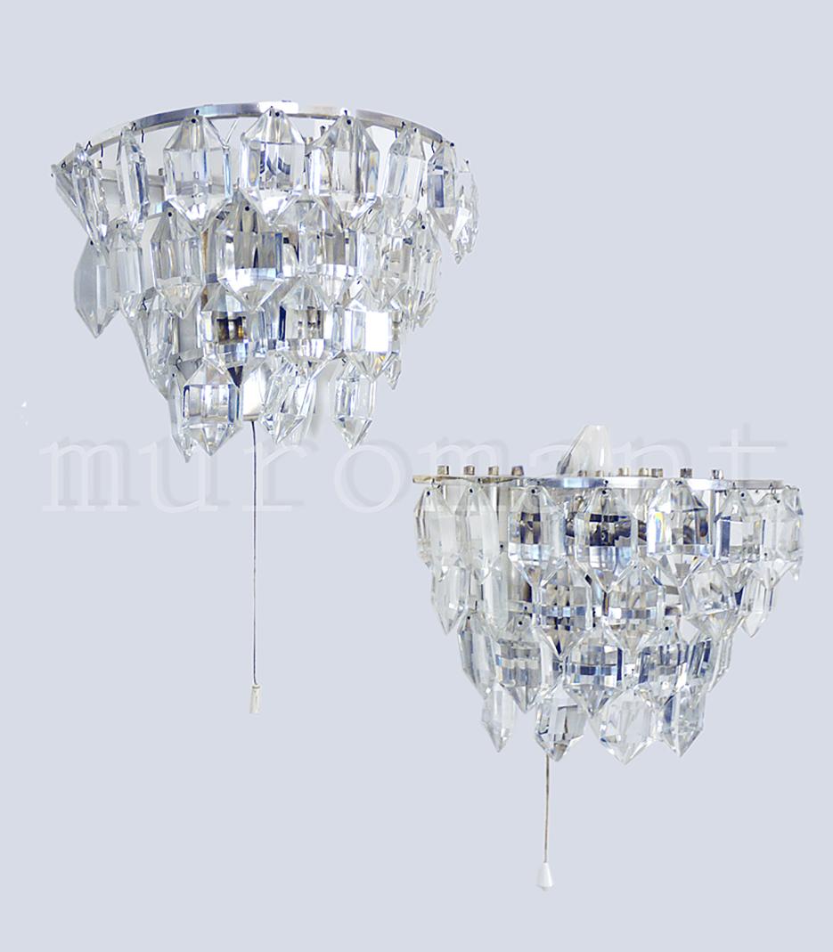Faceted Pair of 1960 Austria Bakalowits Wall Sconces Facetted Crystals and Silver Plated For Sale