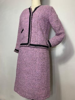 1960 Herbst/Winter Chanel Haute Couture Dokumentierter lavendelfarbener Tweed-Rock Anzug