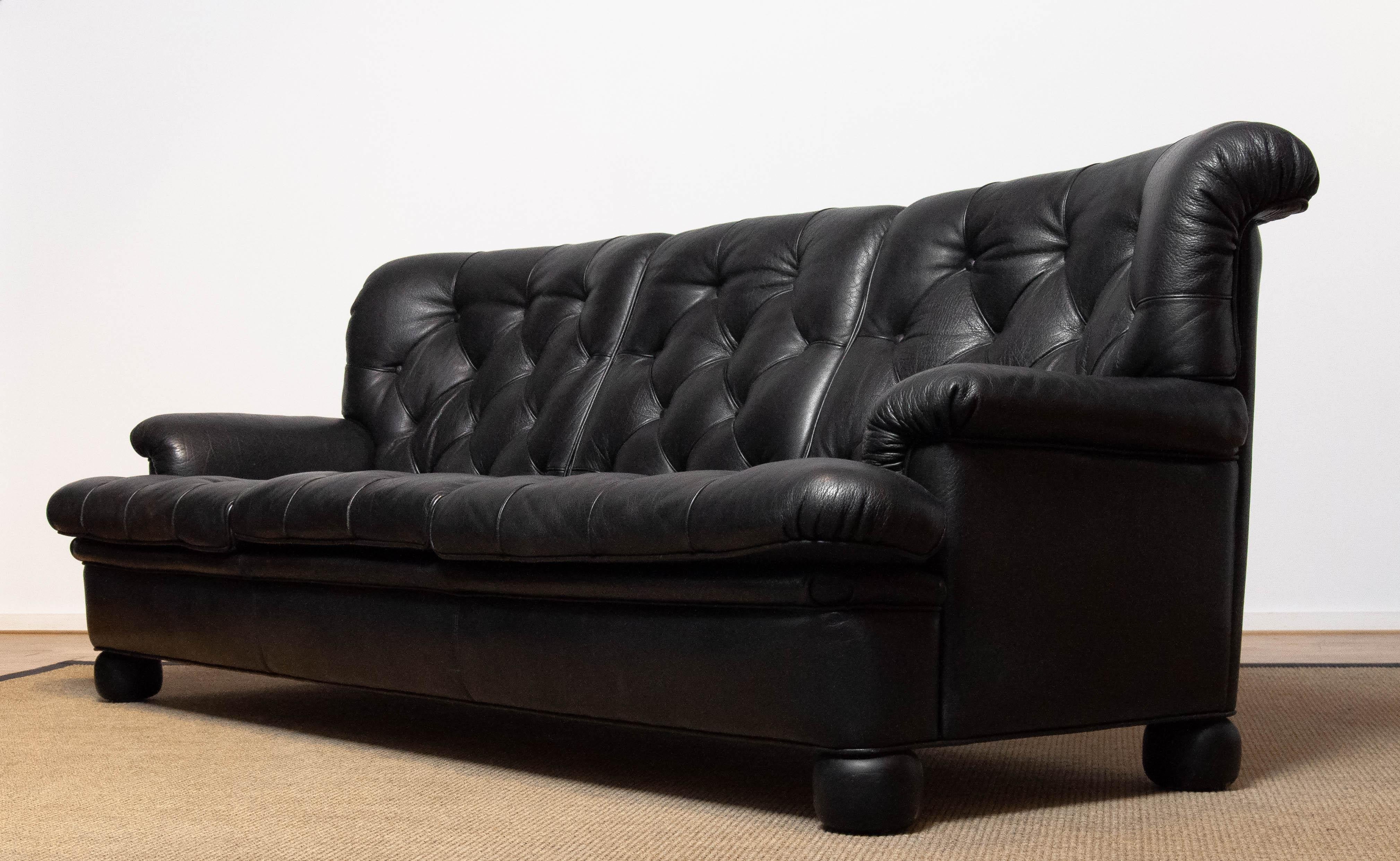 black leather chesterfield 3 seater sofa