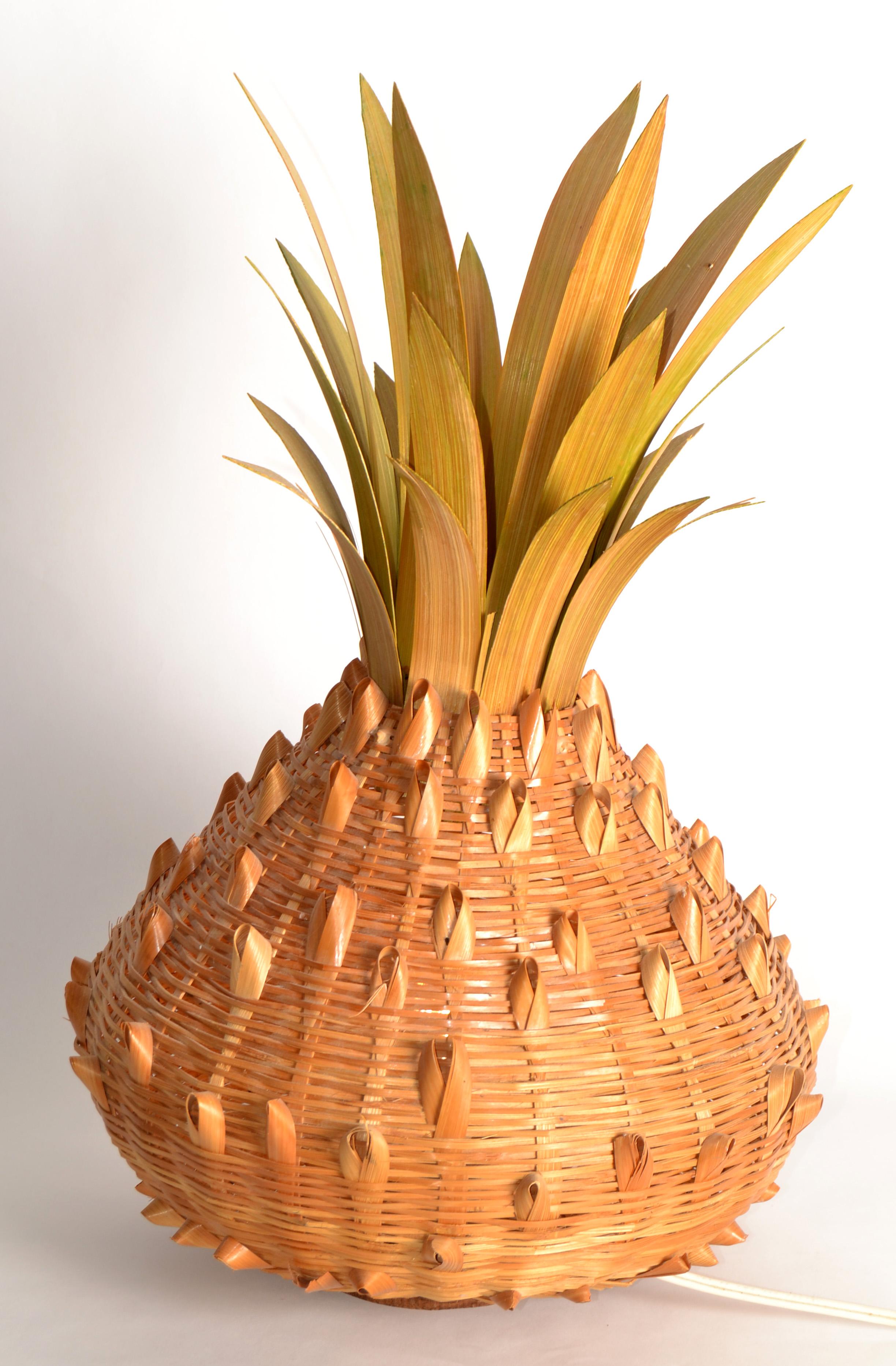 1960 Bohemian Handmade Rattan Cane Wood Pineapple Tischlampe Mid-Century Modern im Angebot 7