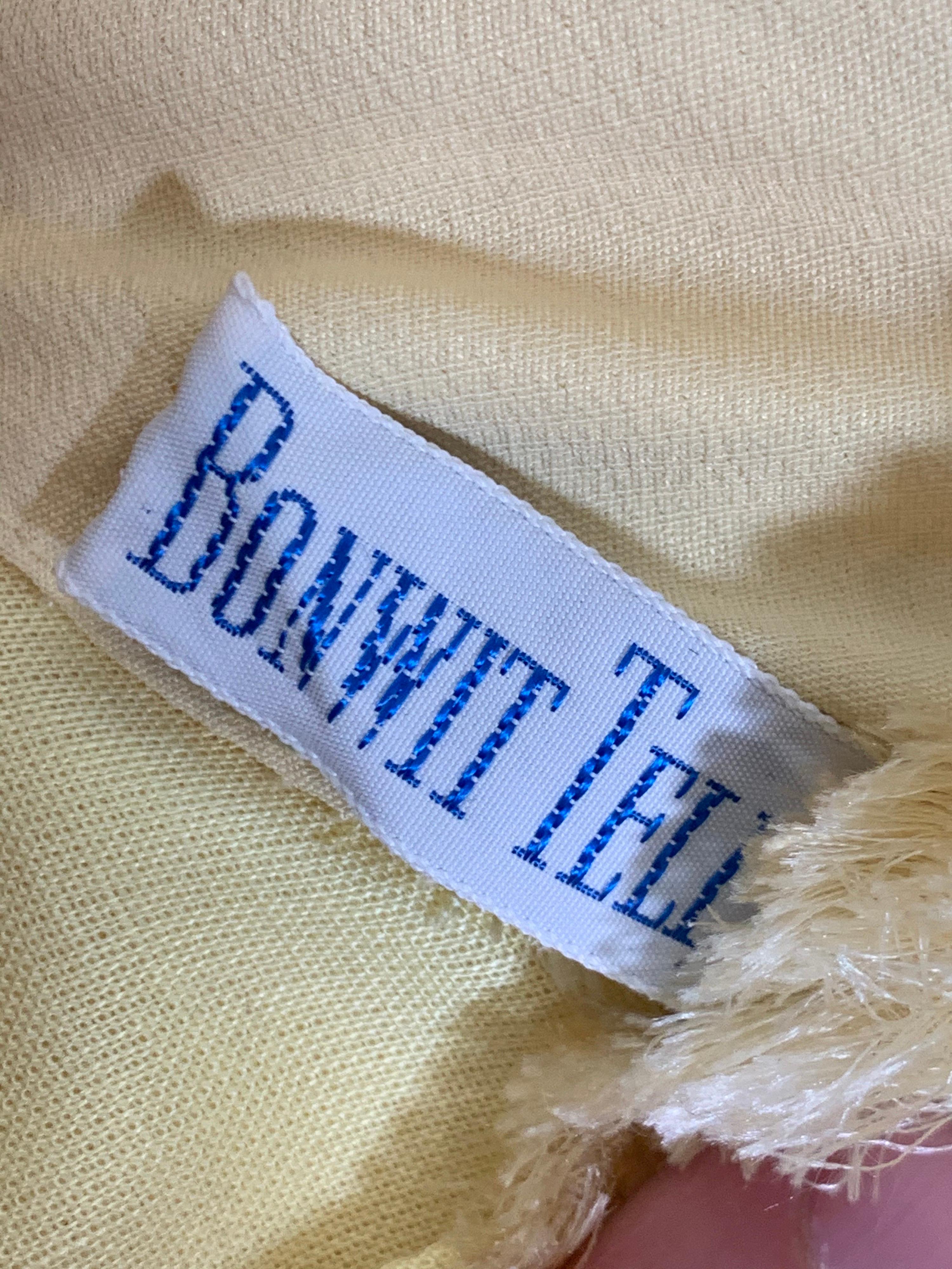 1960 Bonwit Teller Pale Yellow Silk Chiffon Column & Overlay Gown  For Sale 7