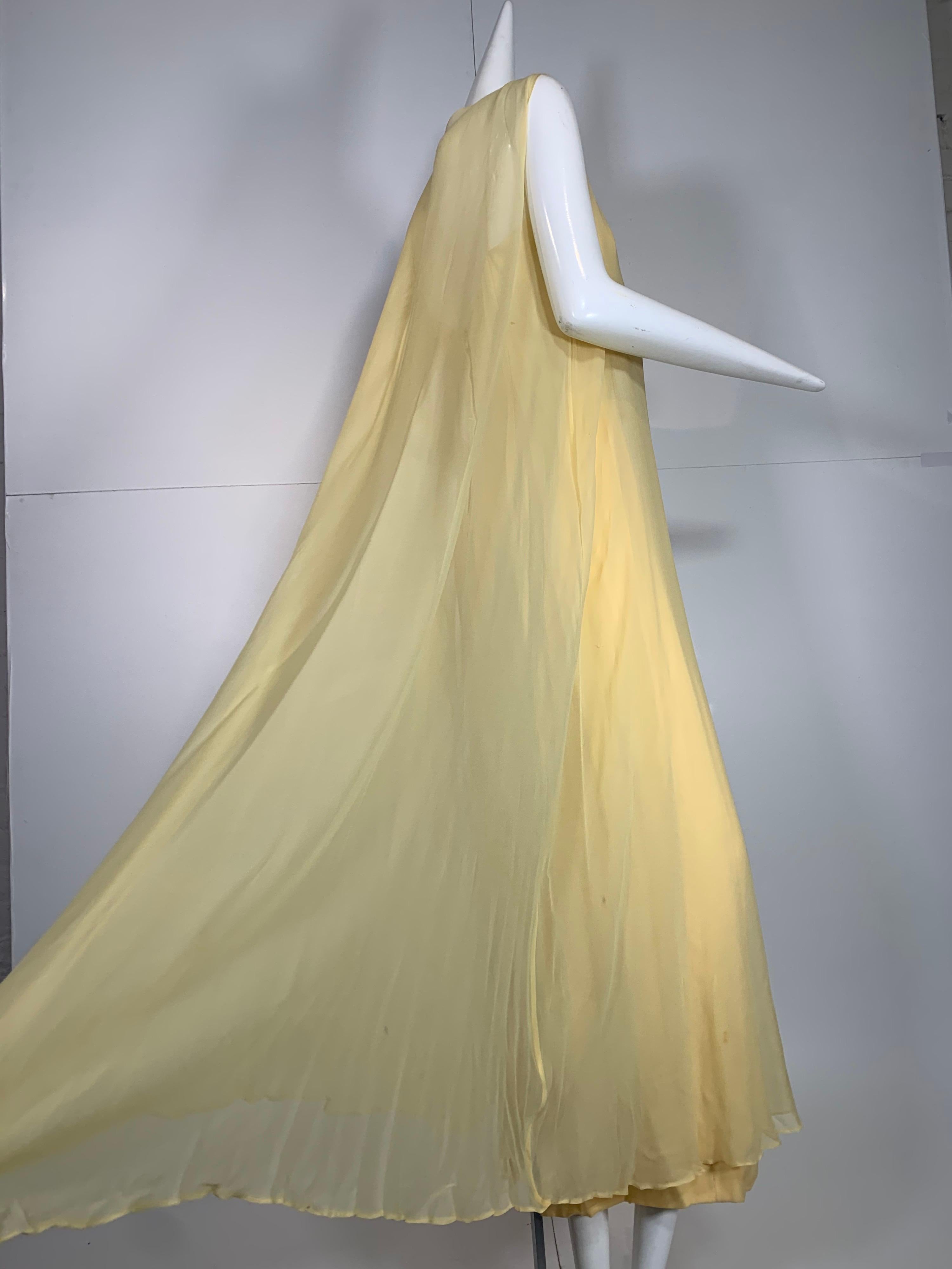 Women's 1960 Bonwit Teller Pale Yellow Silk Chiffon Column & Overlay Gown  For Sale