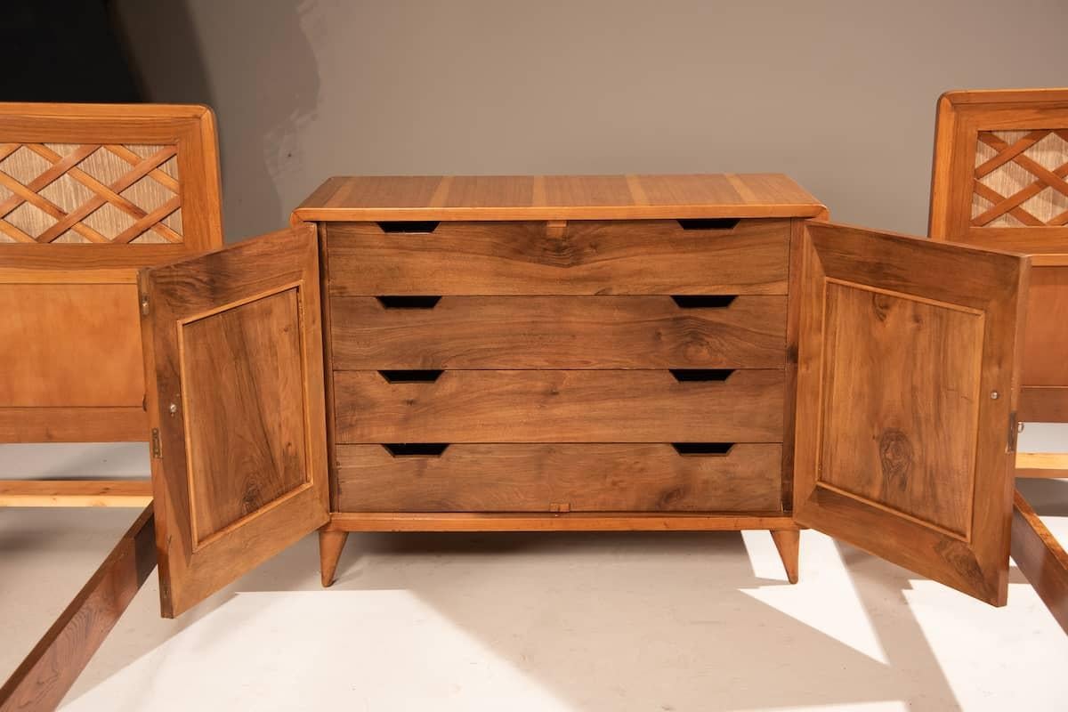1960 Chest Of Drawers And Two Single Beds For Sale 11