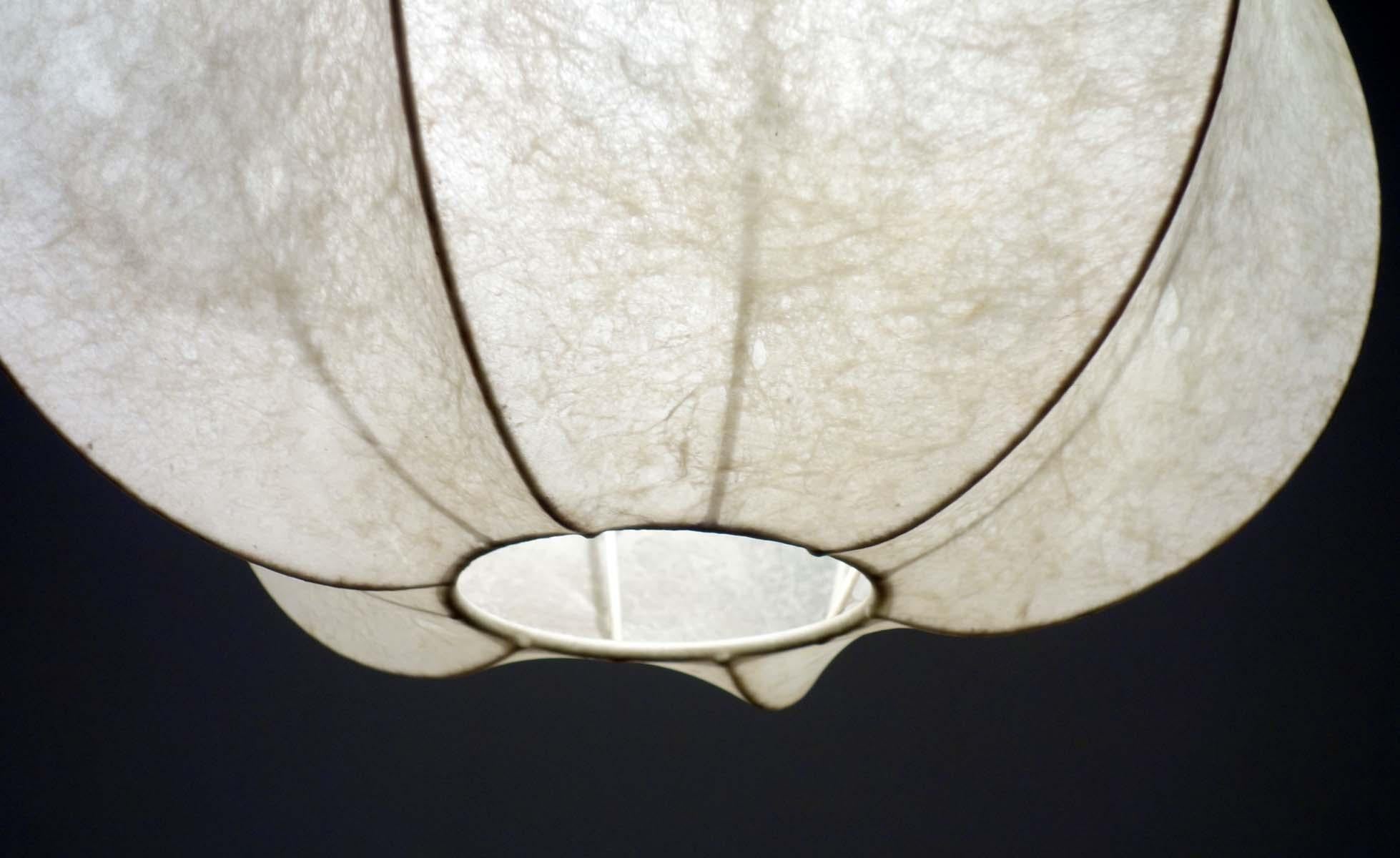 1960 Cocoon Italian Space Age Design Chandelier Ceiling Lamp in vendita 9