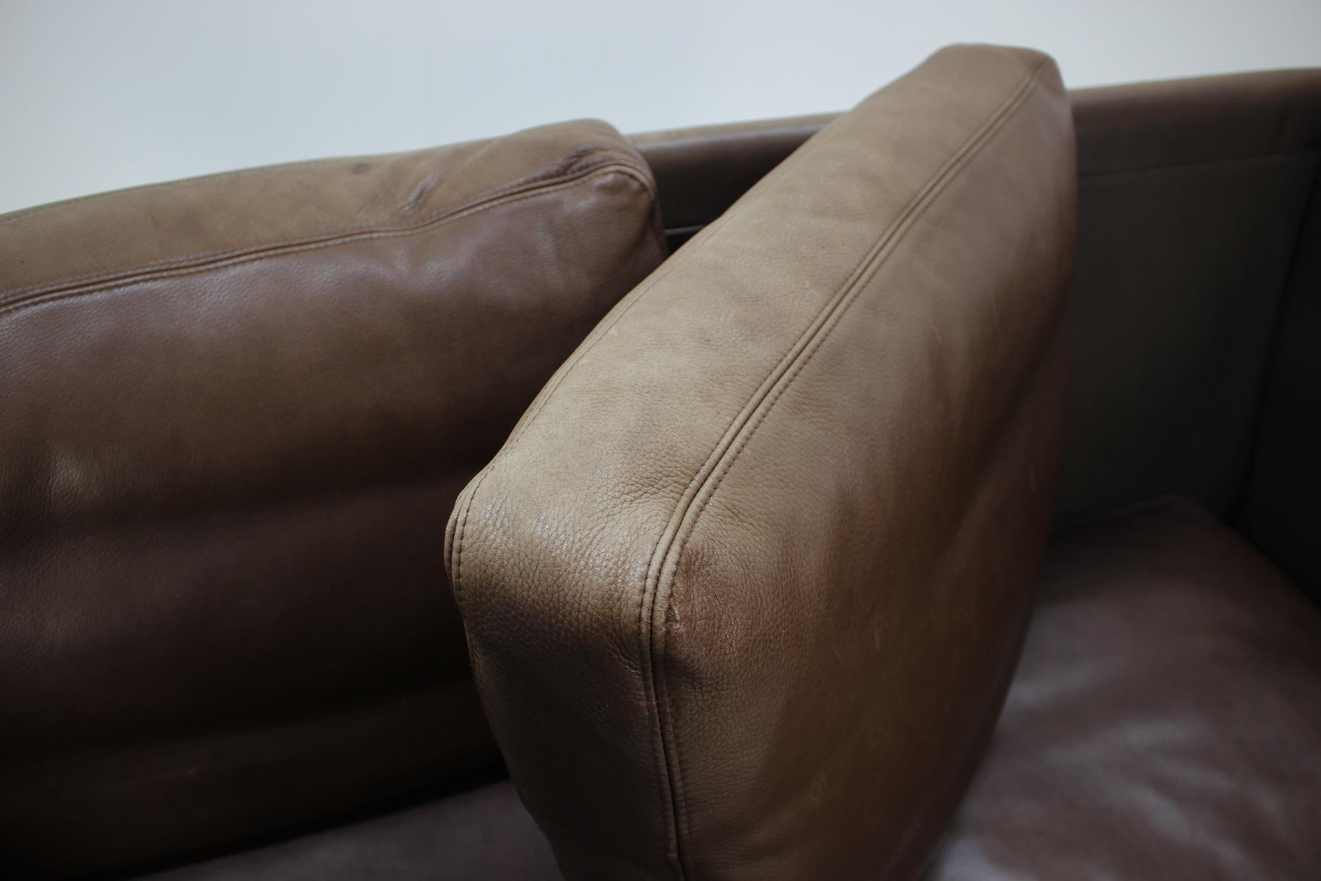 1960 Danish 2-Seat Leather Sofa 3