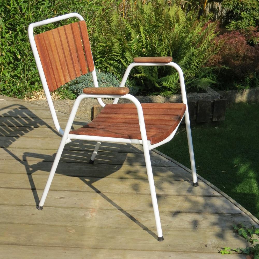 1960 Danish Daneline Garden Teak Table and Set of 4 Stackable Teak Garden Chairs 3