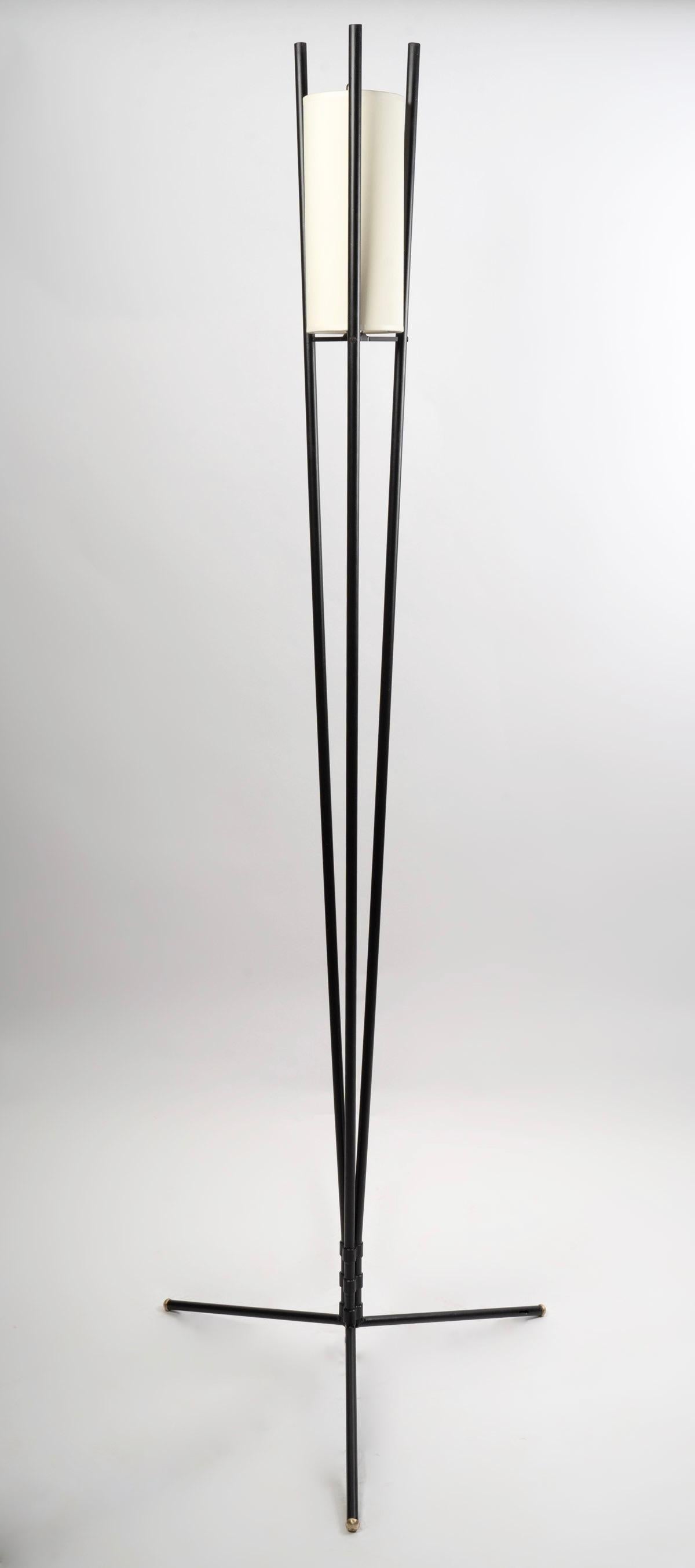 1960 Floor Lamp in Wrought Iron and Gilded Brass Ateliers Vallauris 1