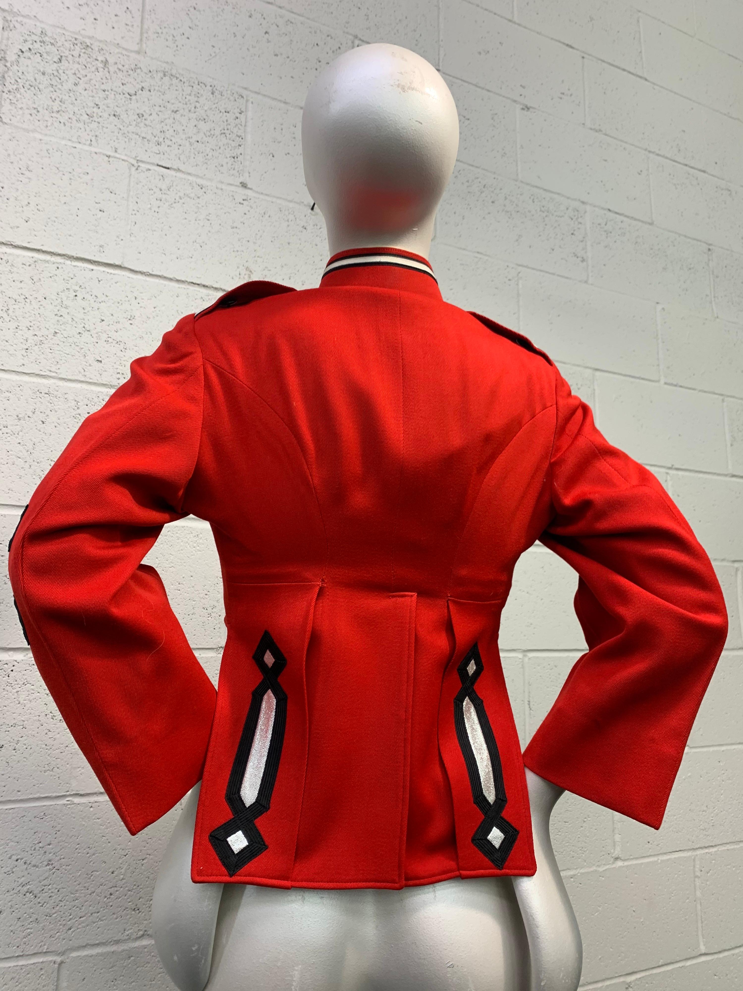 1960 Fruhauf Cardinal Red Band Uniform w / Military Style & Stickerei Arbeit Damen