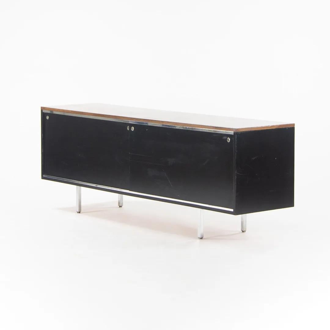 1960 George Nelson 8000 Series EOG Credenza for Herman Miller with Walnut Top In Good Condition For Sale In Philadelphia, PA