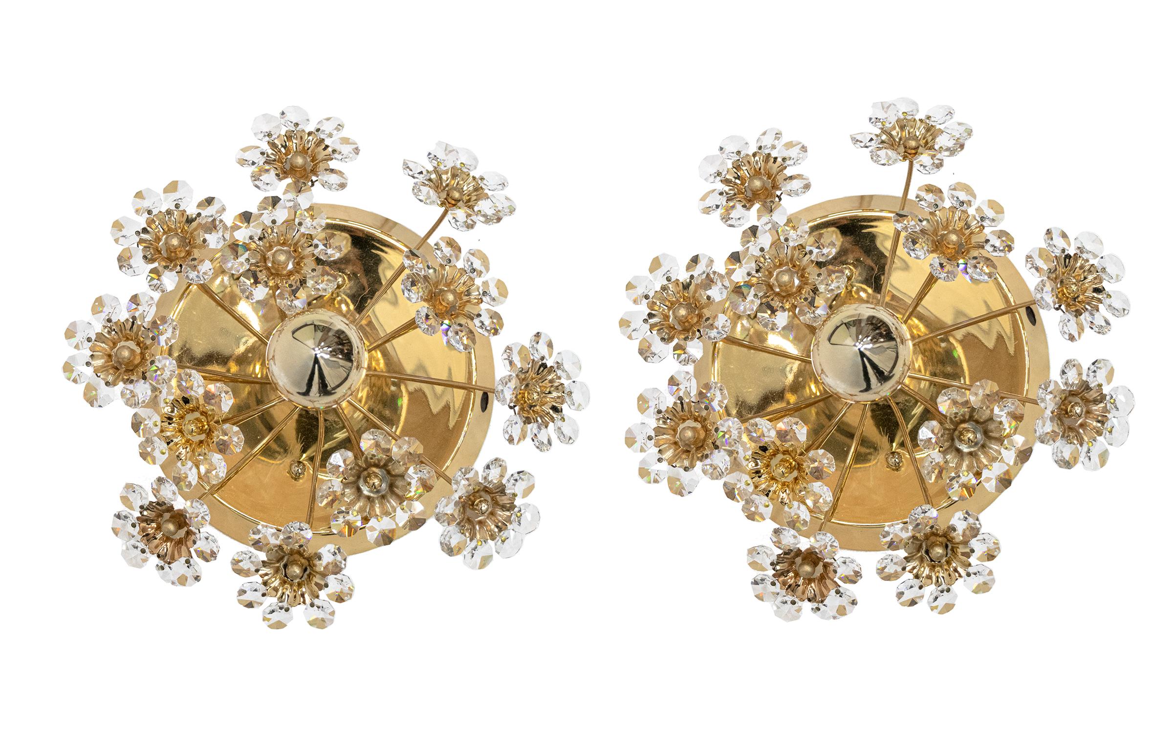 German Pair of Gold-Plated Brass and Crystal Glass Wall Lamps Sconces by Palwa, 1960 For Sale