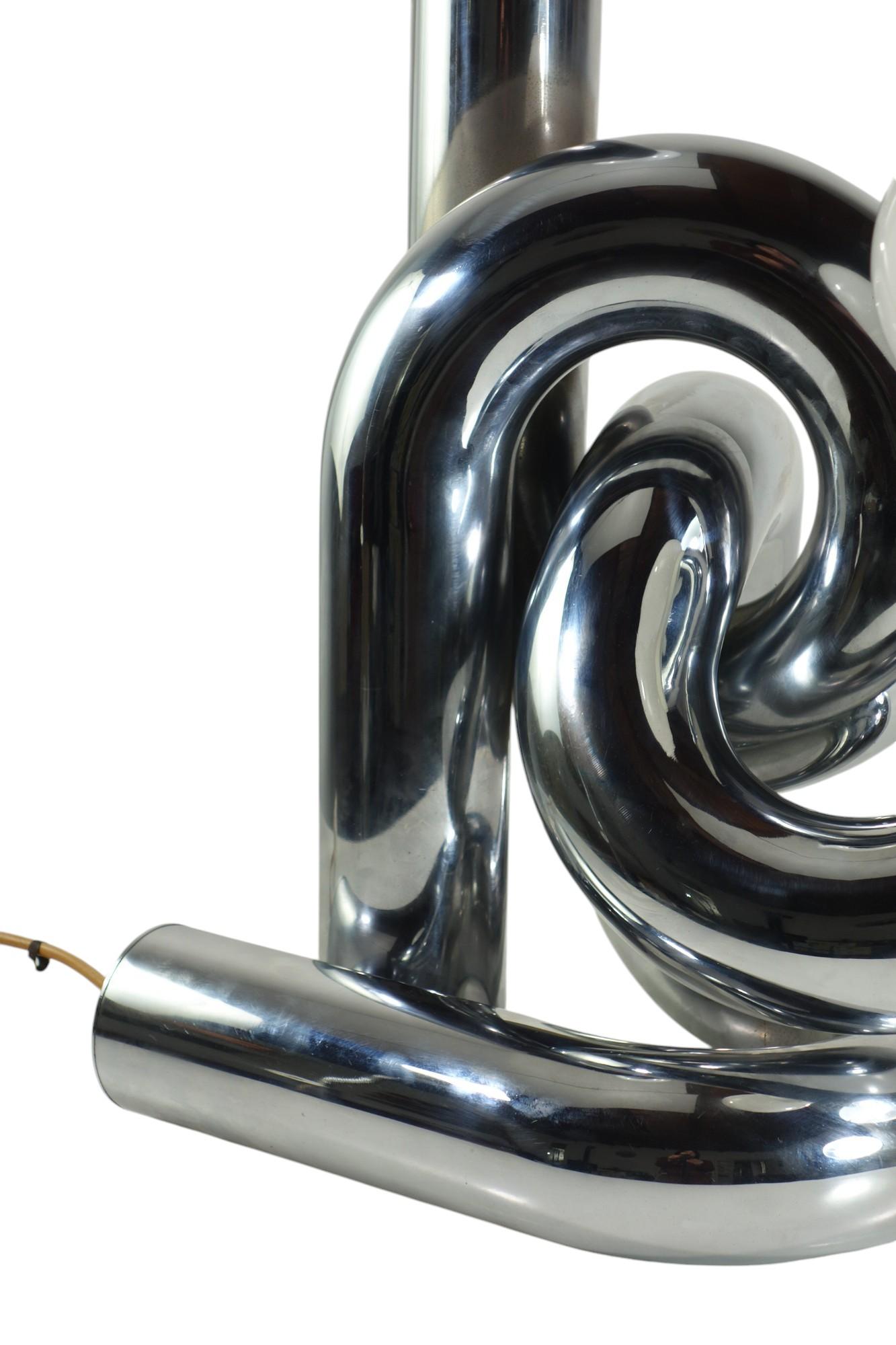 Italiano 1960 Giovanni Banci Lampada da tavolo scultura organica di design italiano Space Age Chrome in vendita
