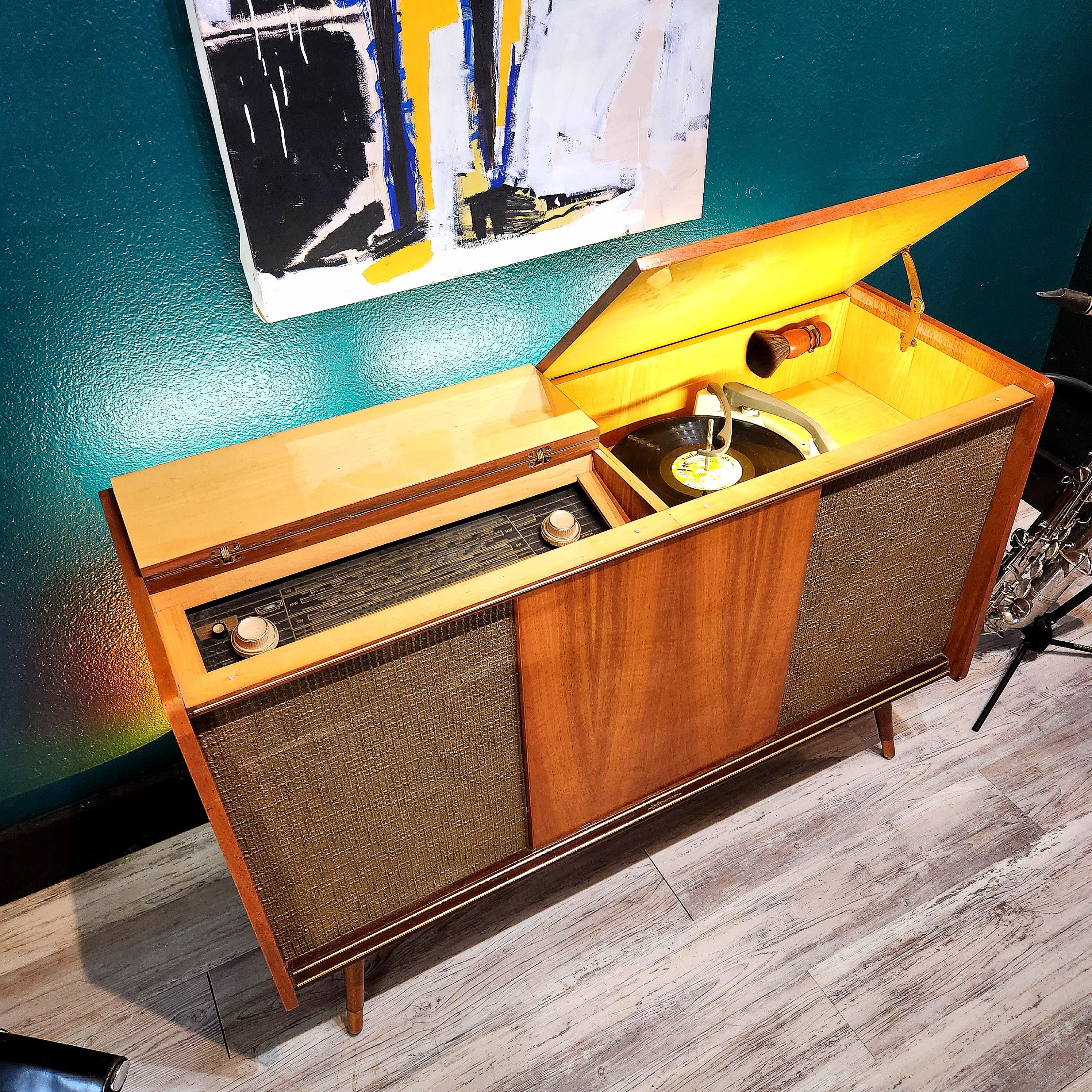 German 1960 Grundig Gold MCM mid century modern stereo console