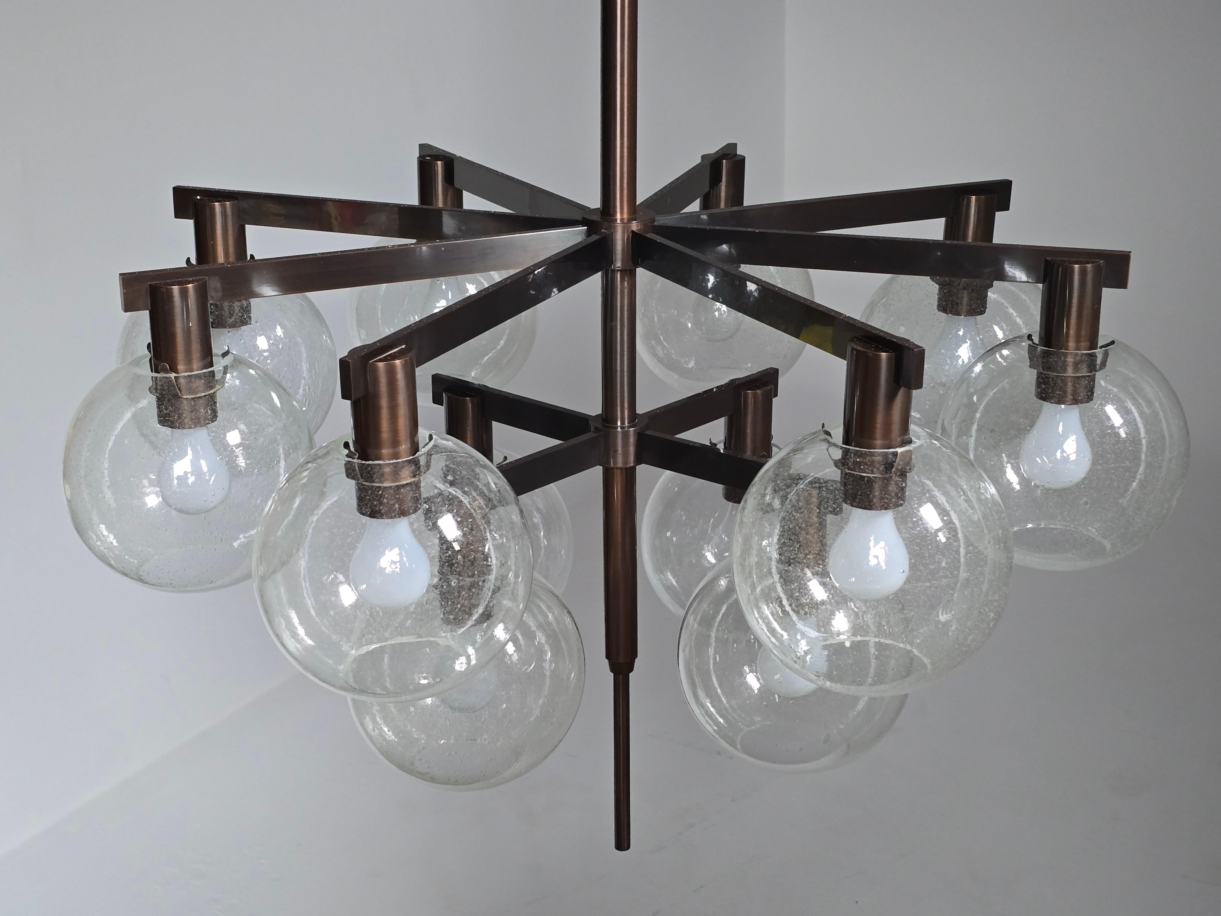 1960  Lampadario in ottone antico Hans-Agne Jakobsson  Modello 348/12 in vendita 2