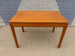 Tavolino in teak norvegese Heggen del 1960