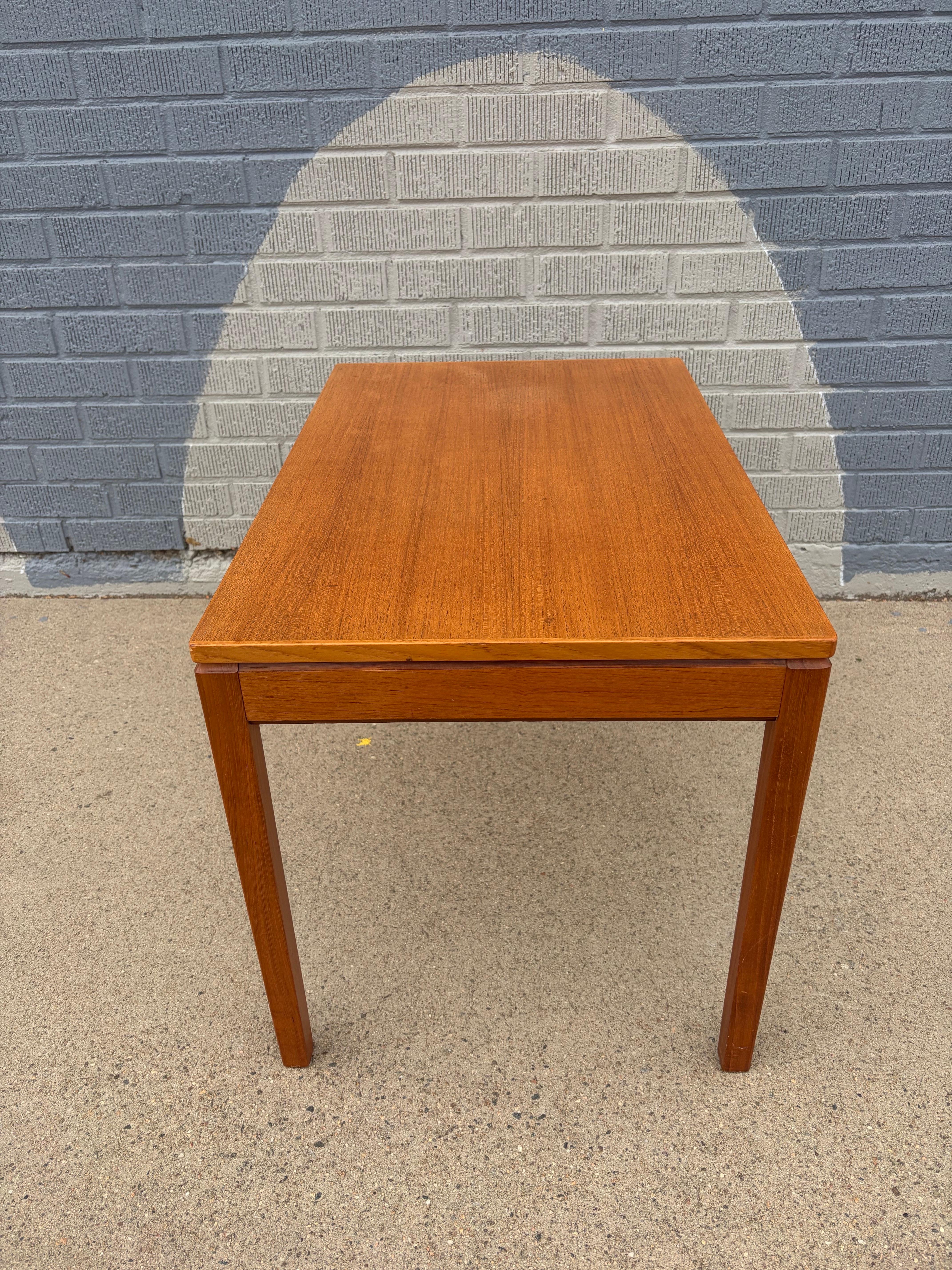 1960 Heggen Norwegian Teak Side Table In Good Condition For Sale In Wheat Ridge, CO