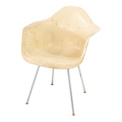 1960 Herman Miller Eames DAX Dining Arm Shell Chair in Parchment Fiberglass