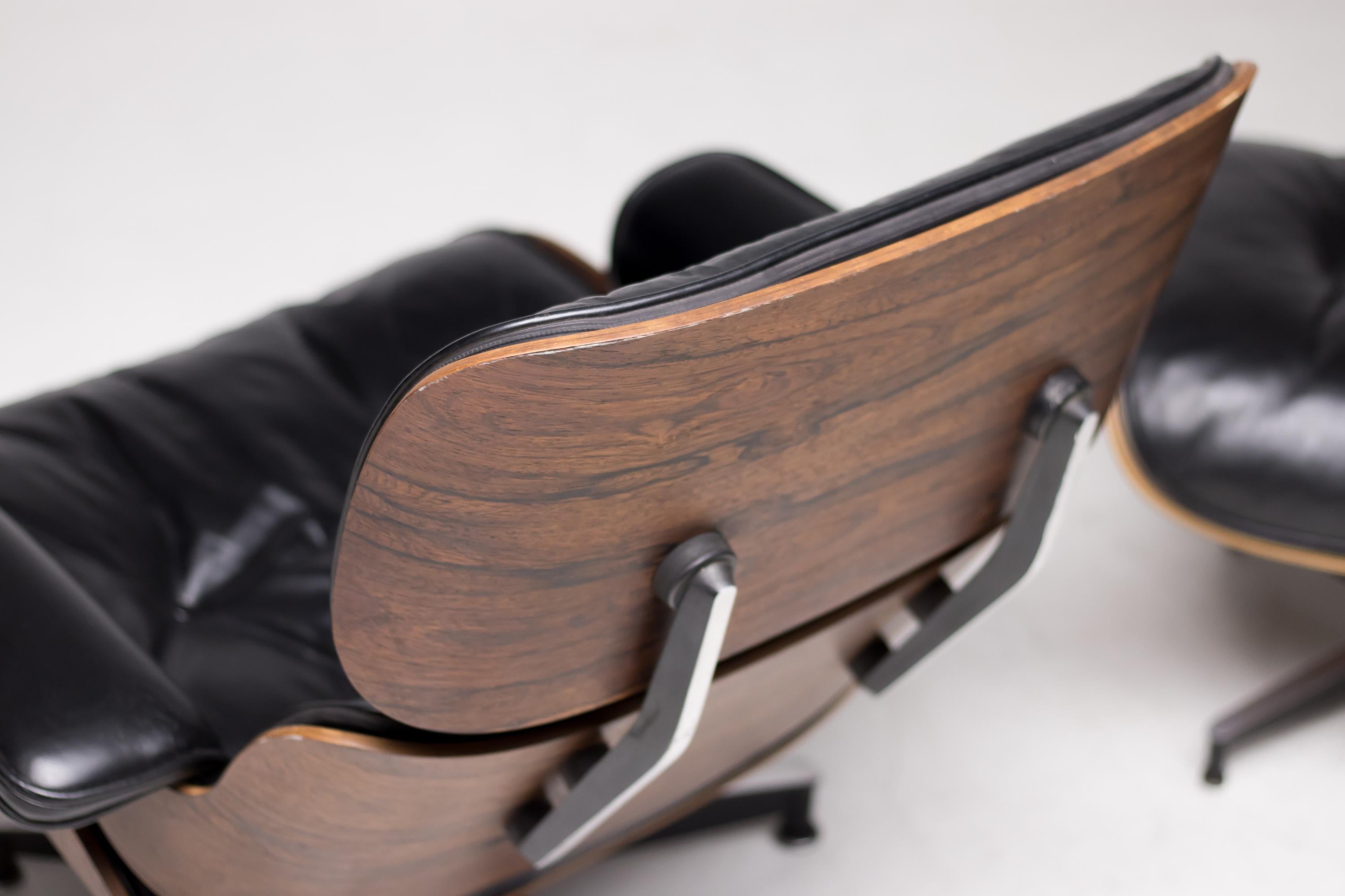 1960 Herman Miller Eames Rosewood 670/671 Lounge Chair and Ottoman, Number 305 In Good Condition In Dronten, NL